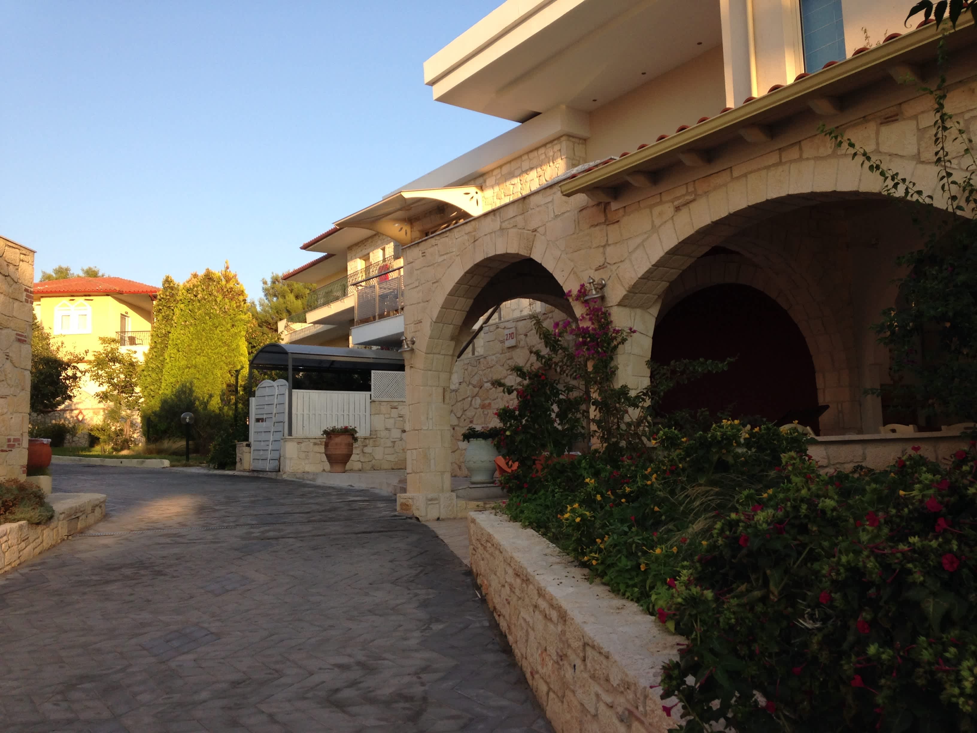 Hotel Portes Beach Ansicht 3