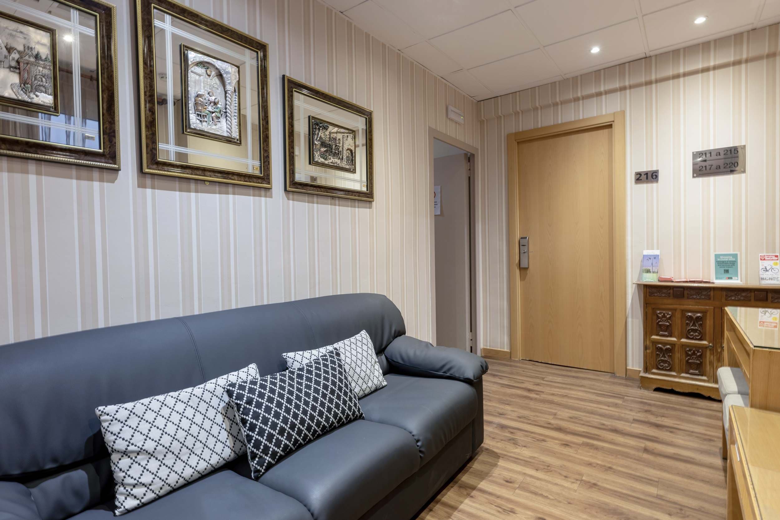 Hotel Lyon Ansicht 9
