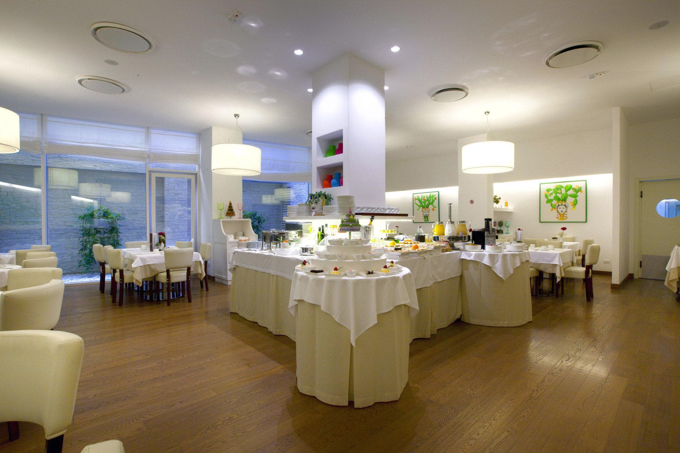 Hotel Plaza Ansicht 8