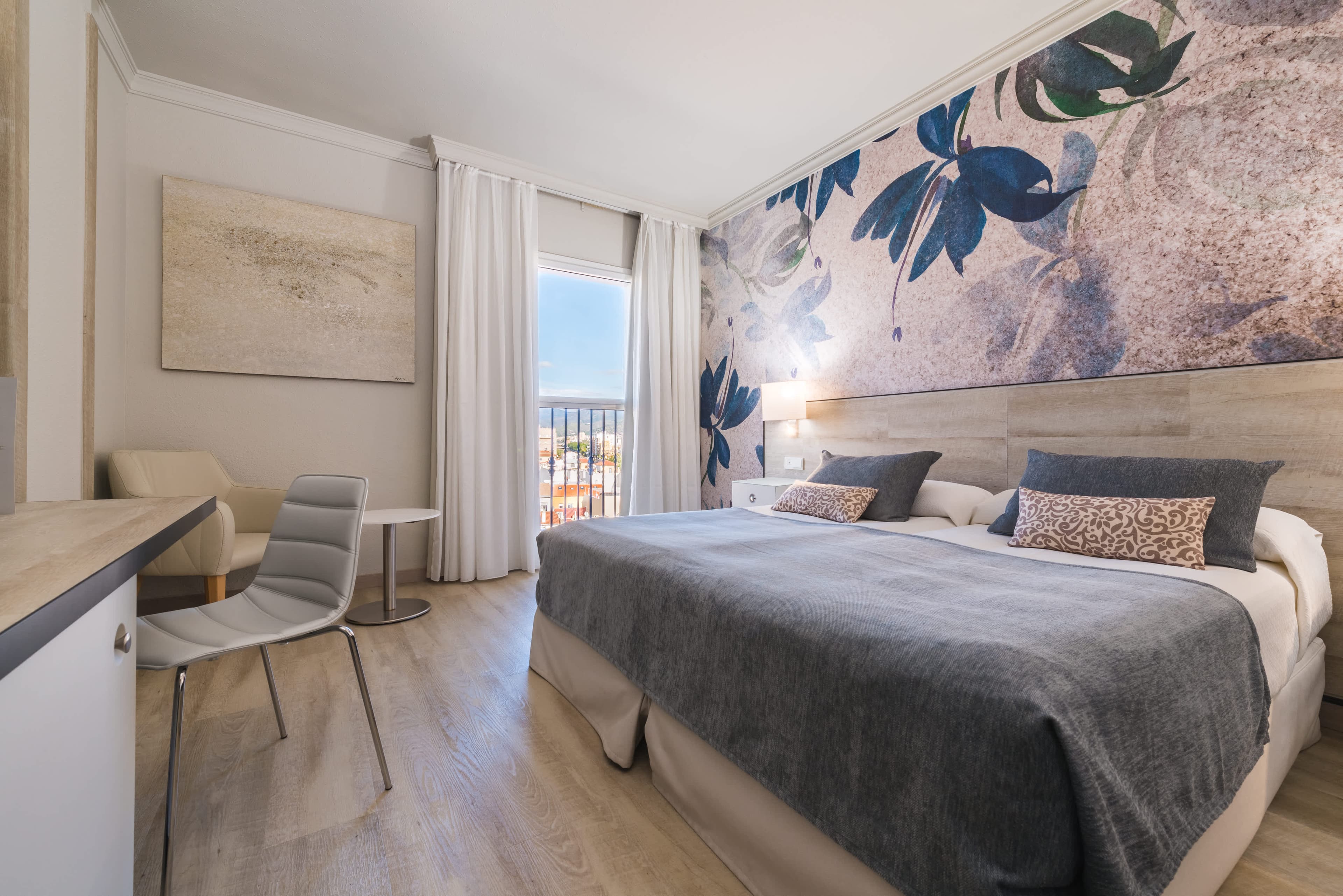 Salles Hotel Málaga Centro Ansicht 3