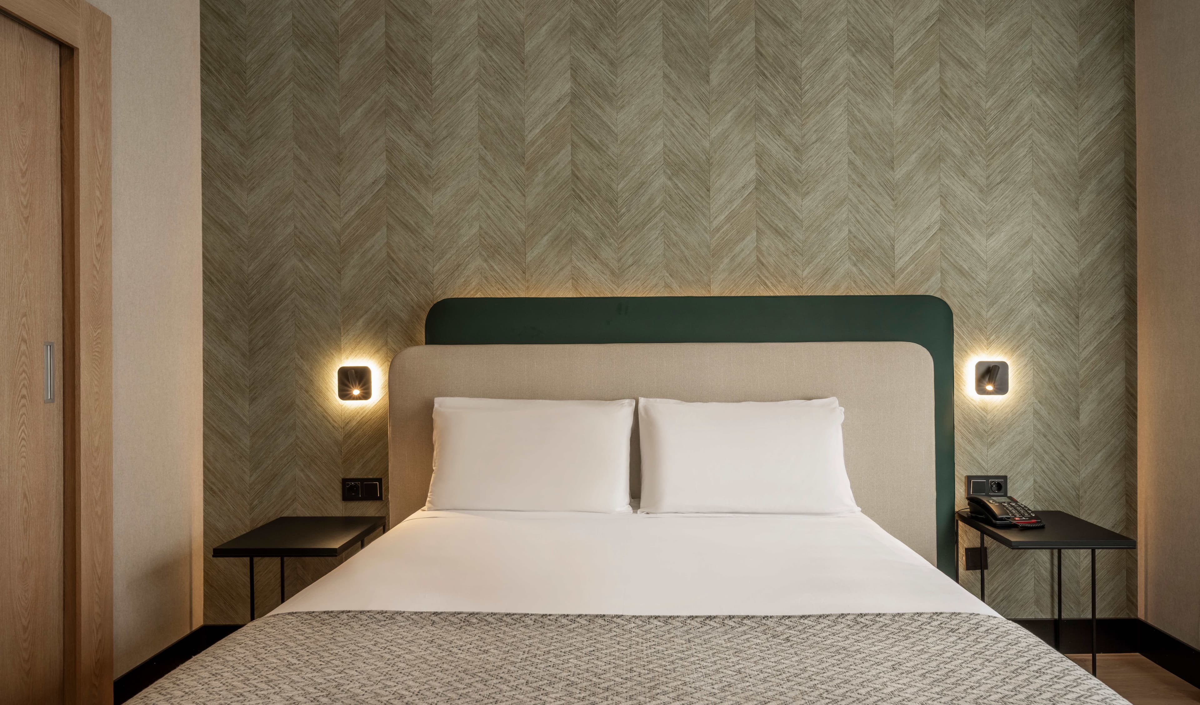 ILUNION Suites Madrid Ansicht 4