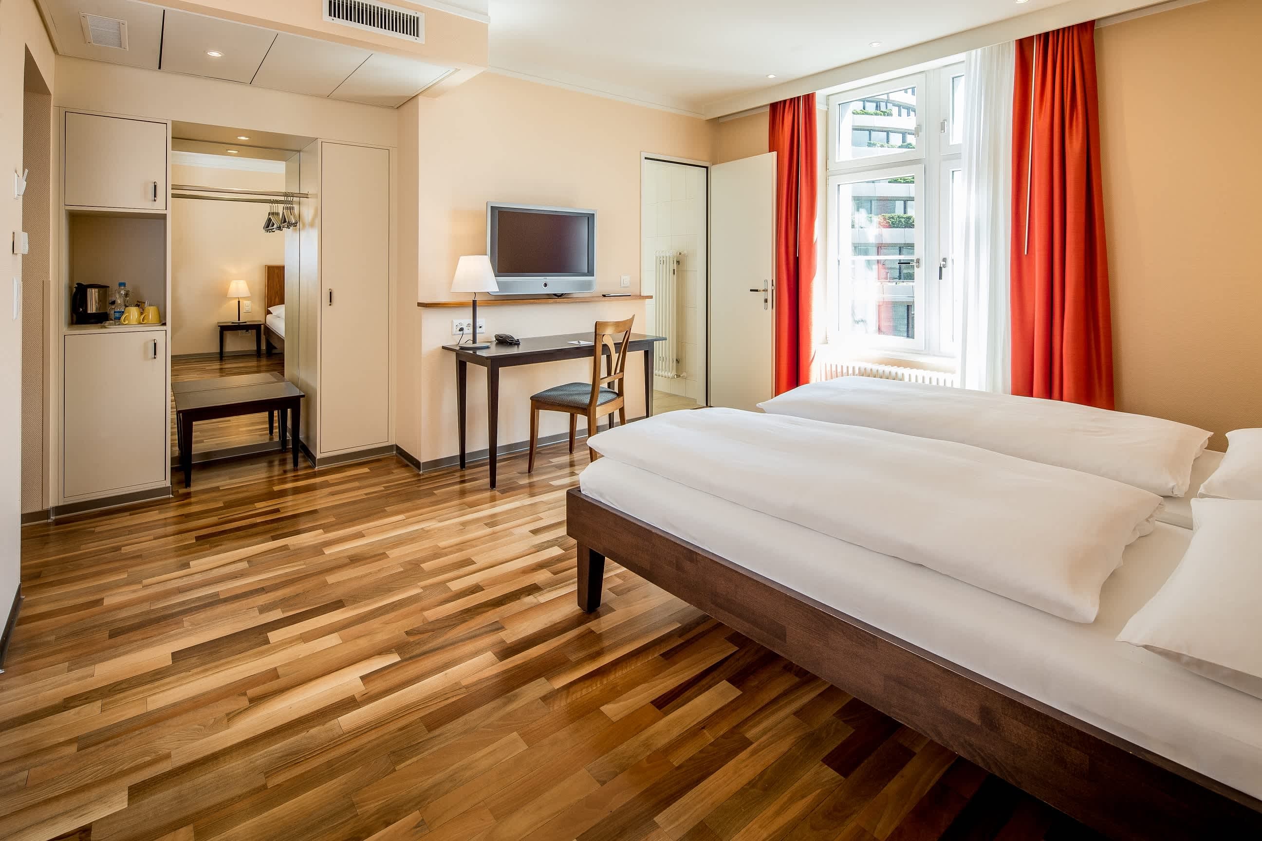 Hotel Schweizerhof Ansicht 5