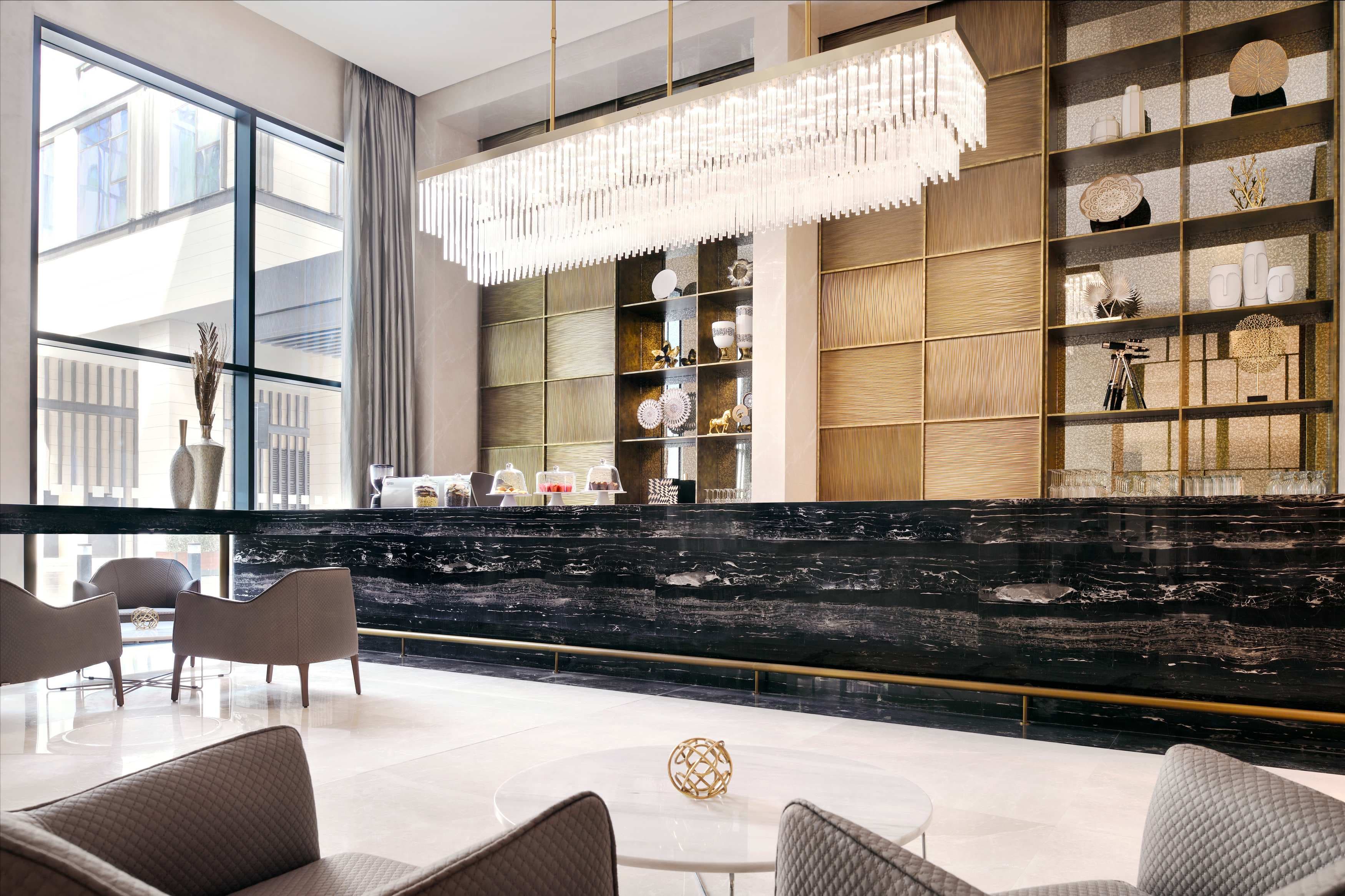 Holiday Inn Dubai Al-Maktoum Airport by IHG Ansicht 7