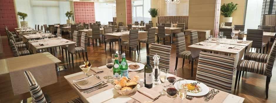 UNAHOTELS Expo Fiera Milano Ansicht 7