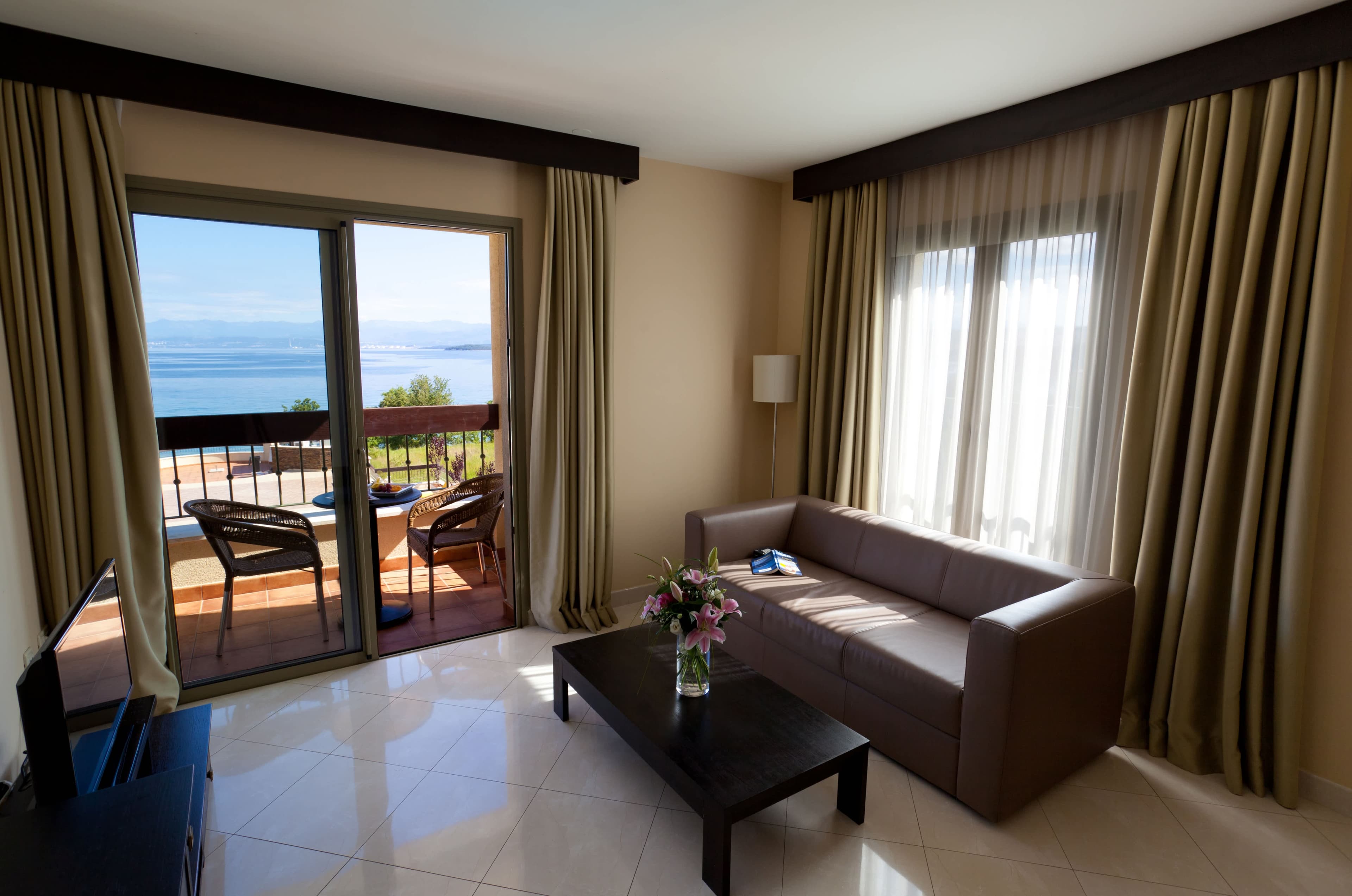 Blue Waves Resort Ansicht 4