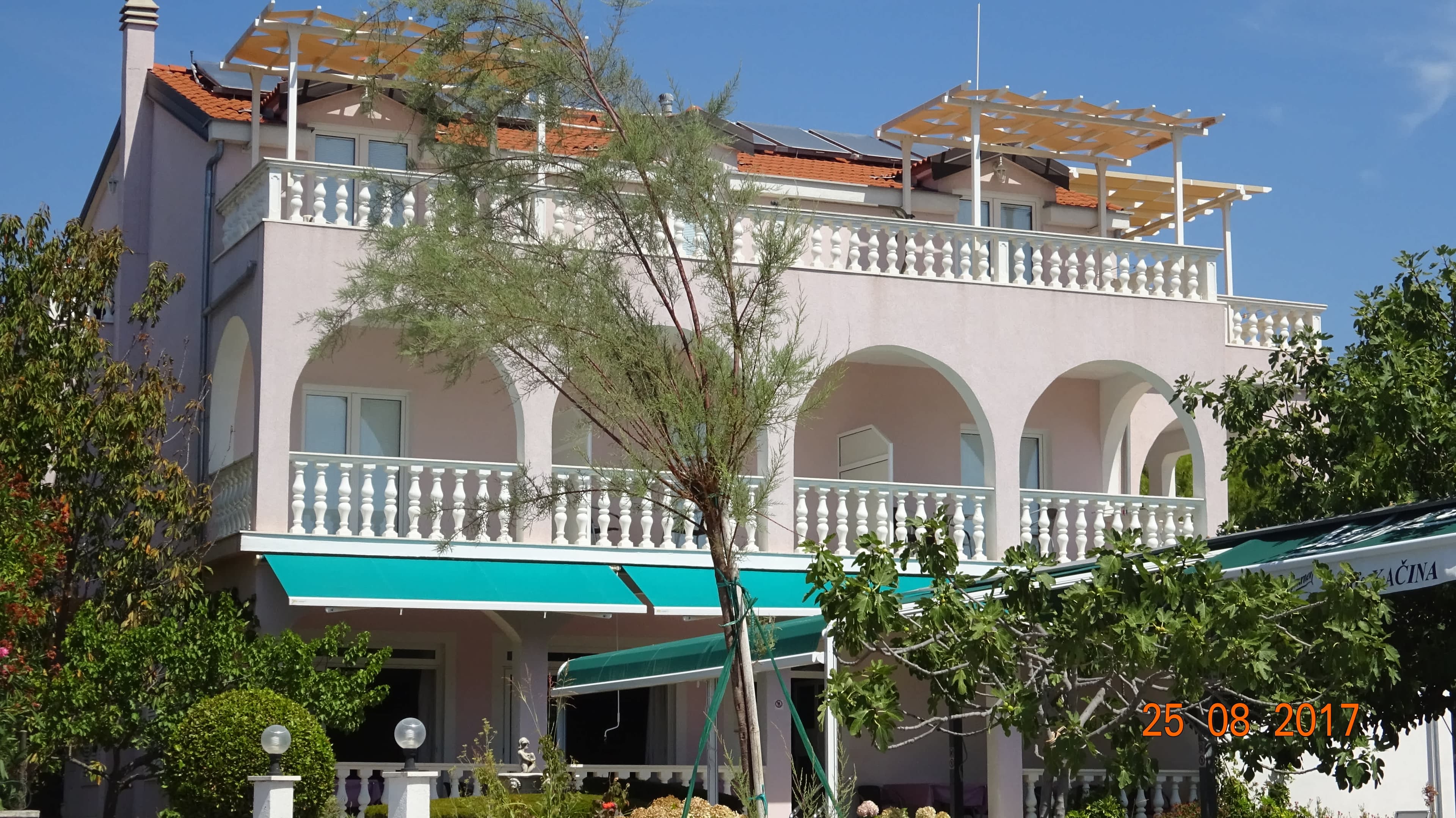Hotel Kacina Ansicht 2