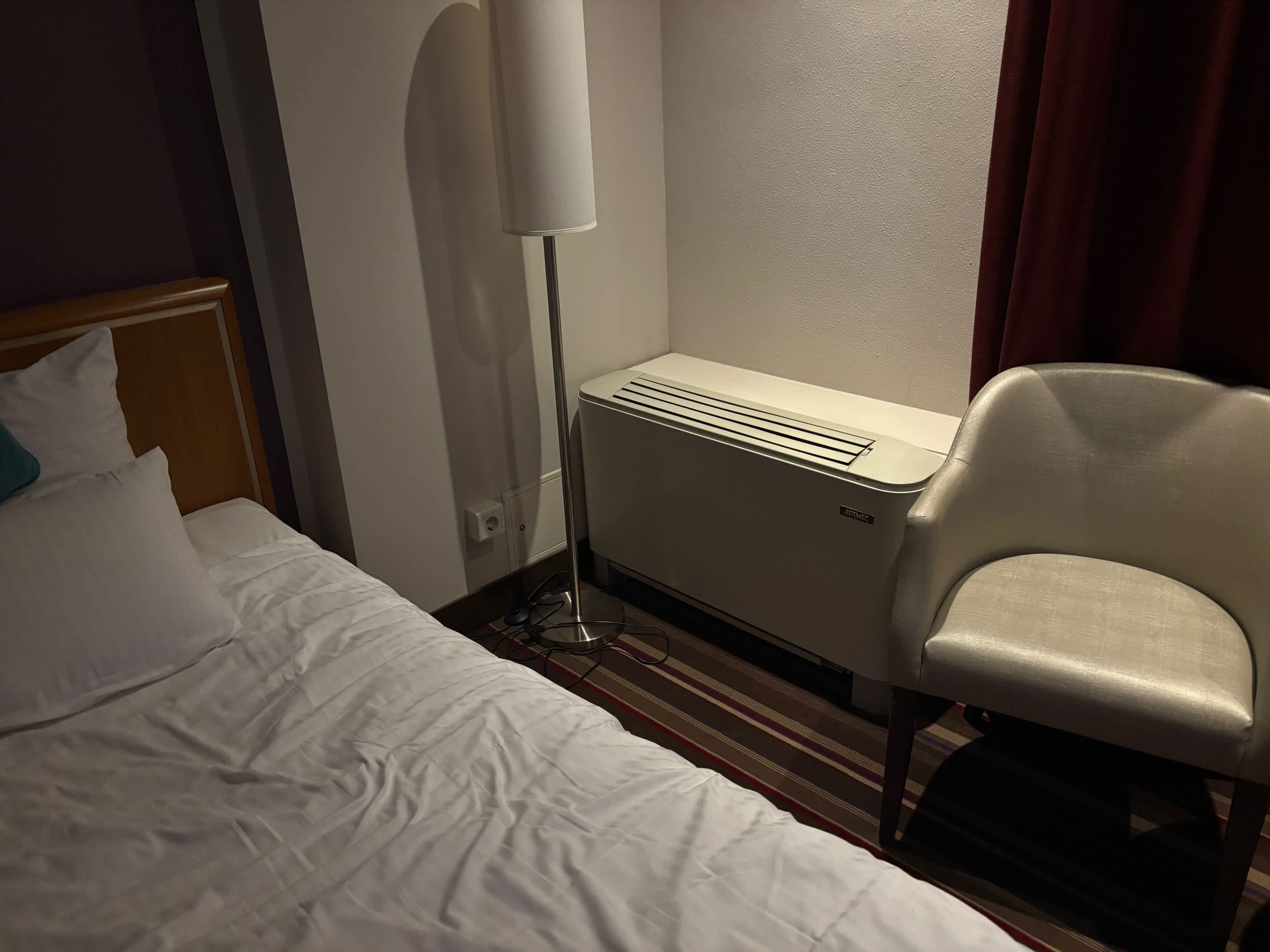 Leonardo Hotel Karlsruhe Ansicht 6