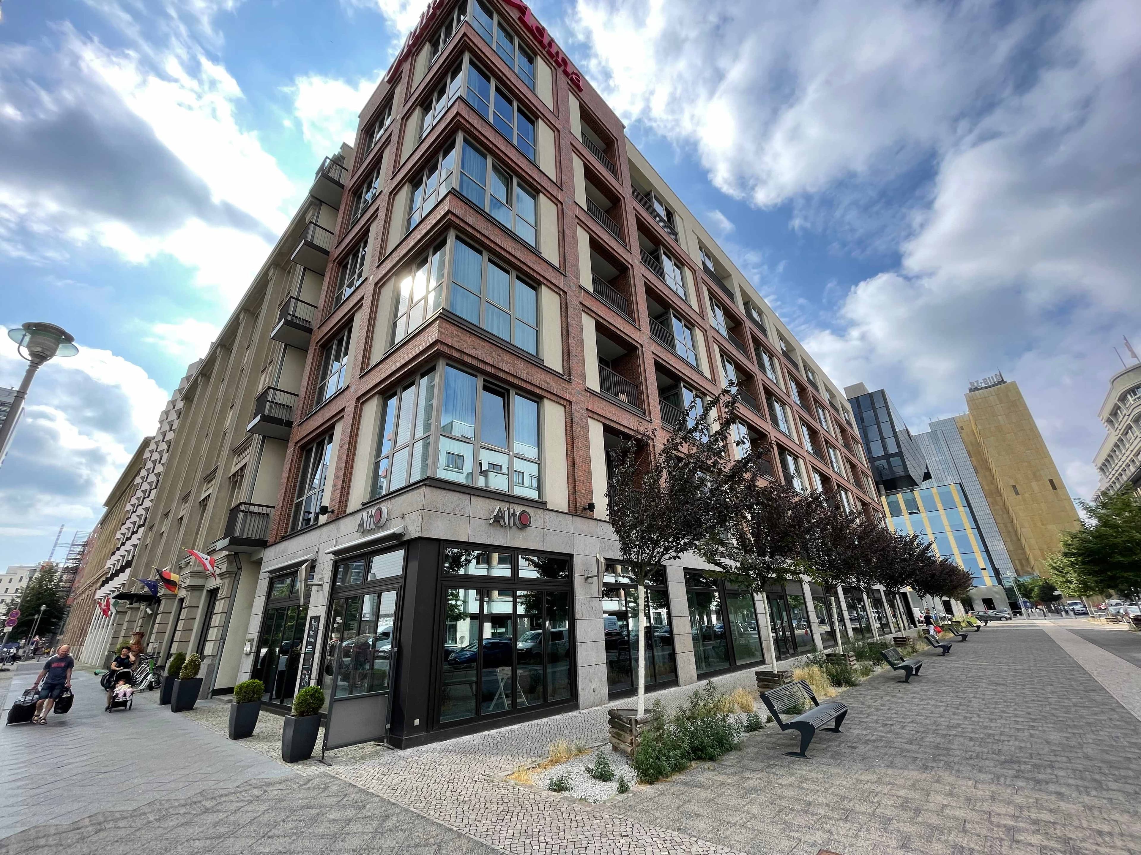 Adina Apartment Hotel Berlin Checkpoint Charlie Ansicht 2