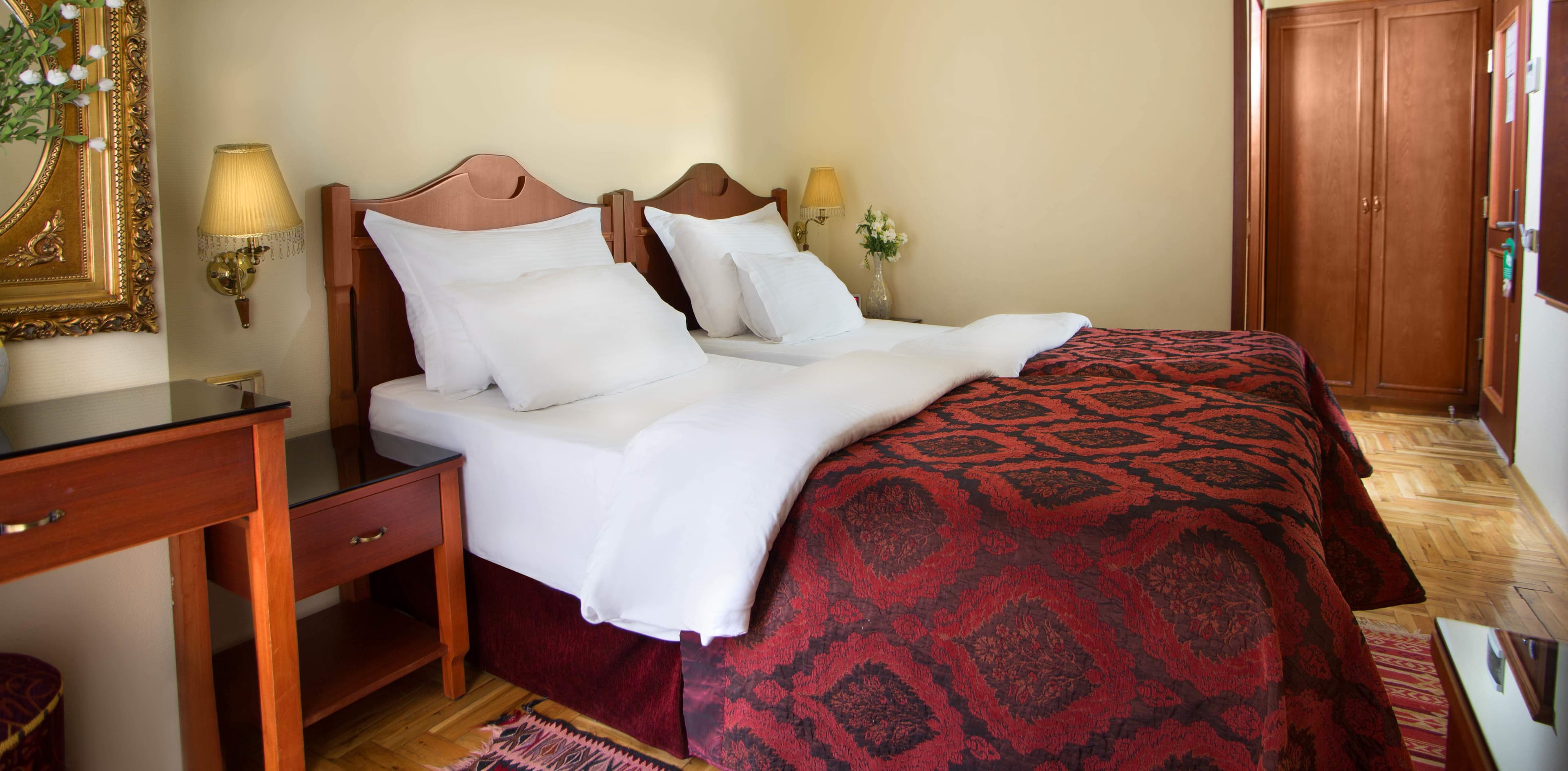 Amber Hotel Ansicht 6