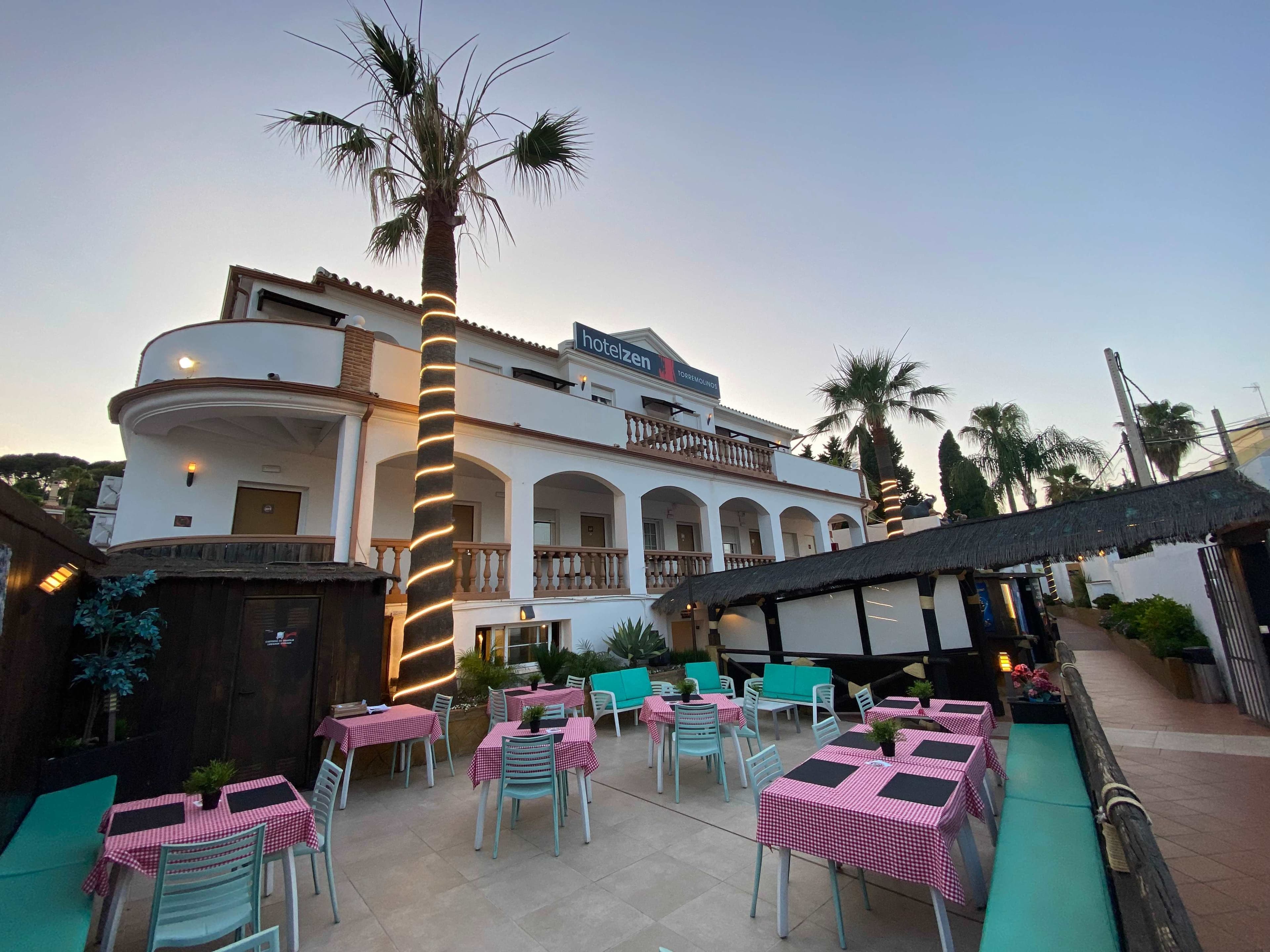 Hotel Zen Airport Ansicht 2