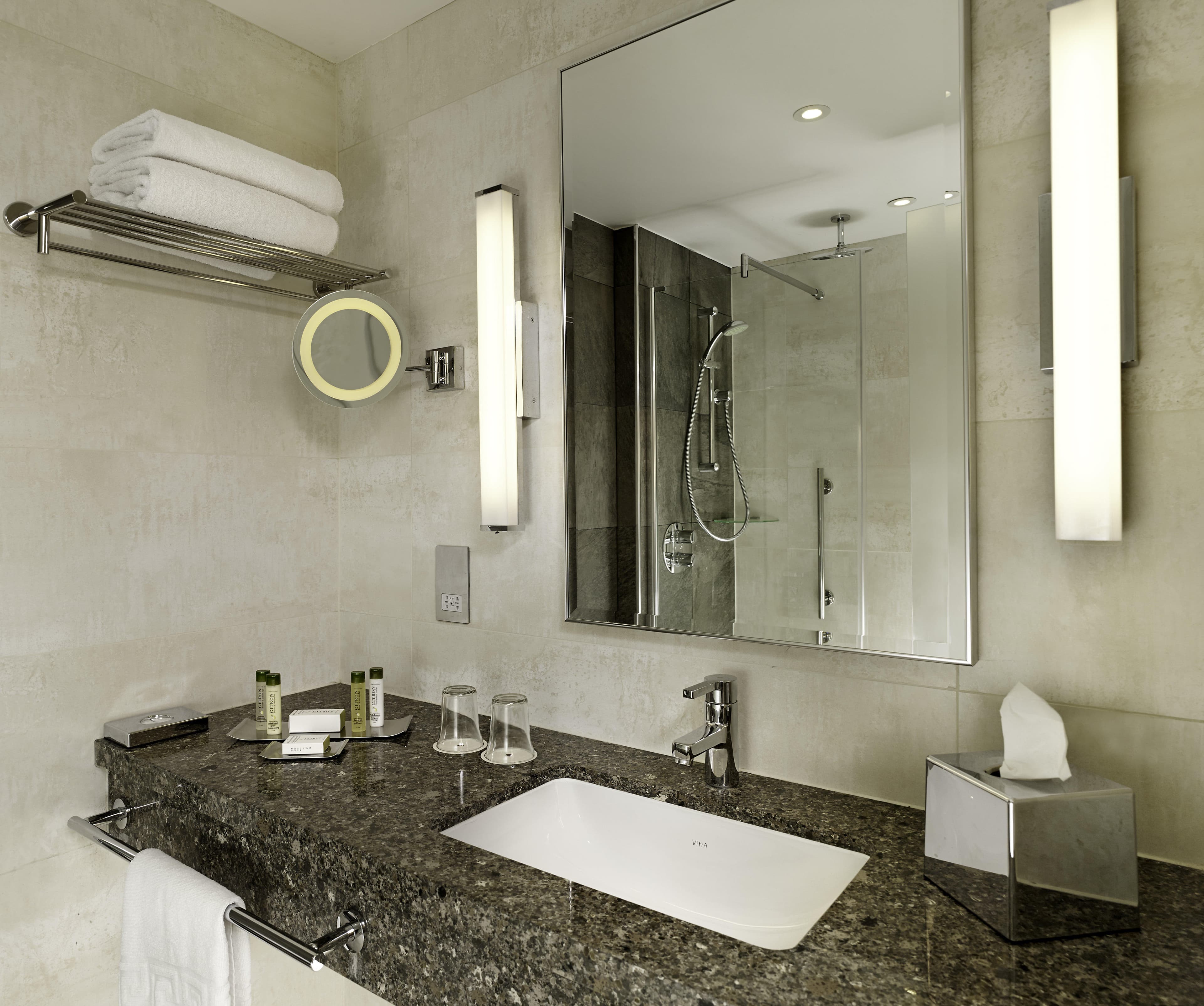 DoubleTree by Hilton Hotel London - Victoria Ansicht 5