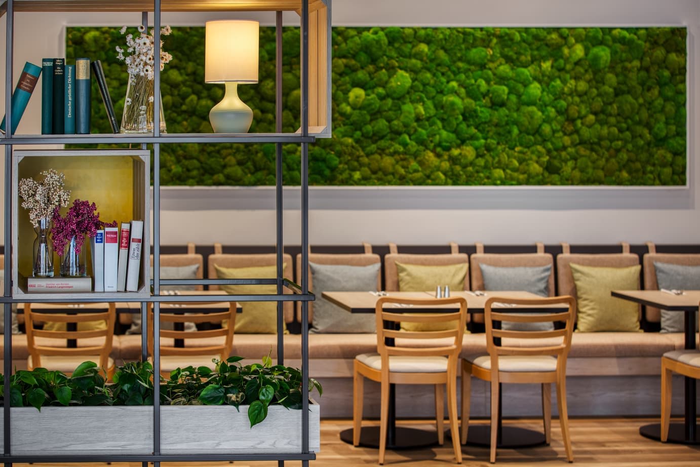 IntercityHotel Wiesbaden Ansicht 6