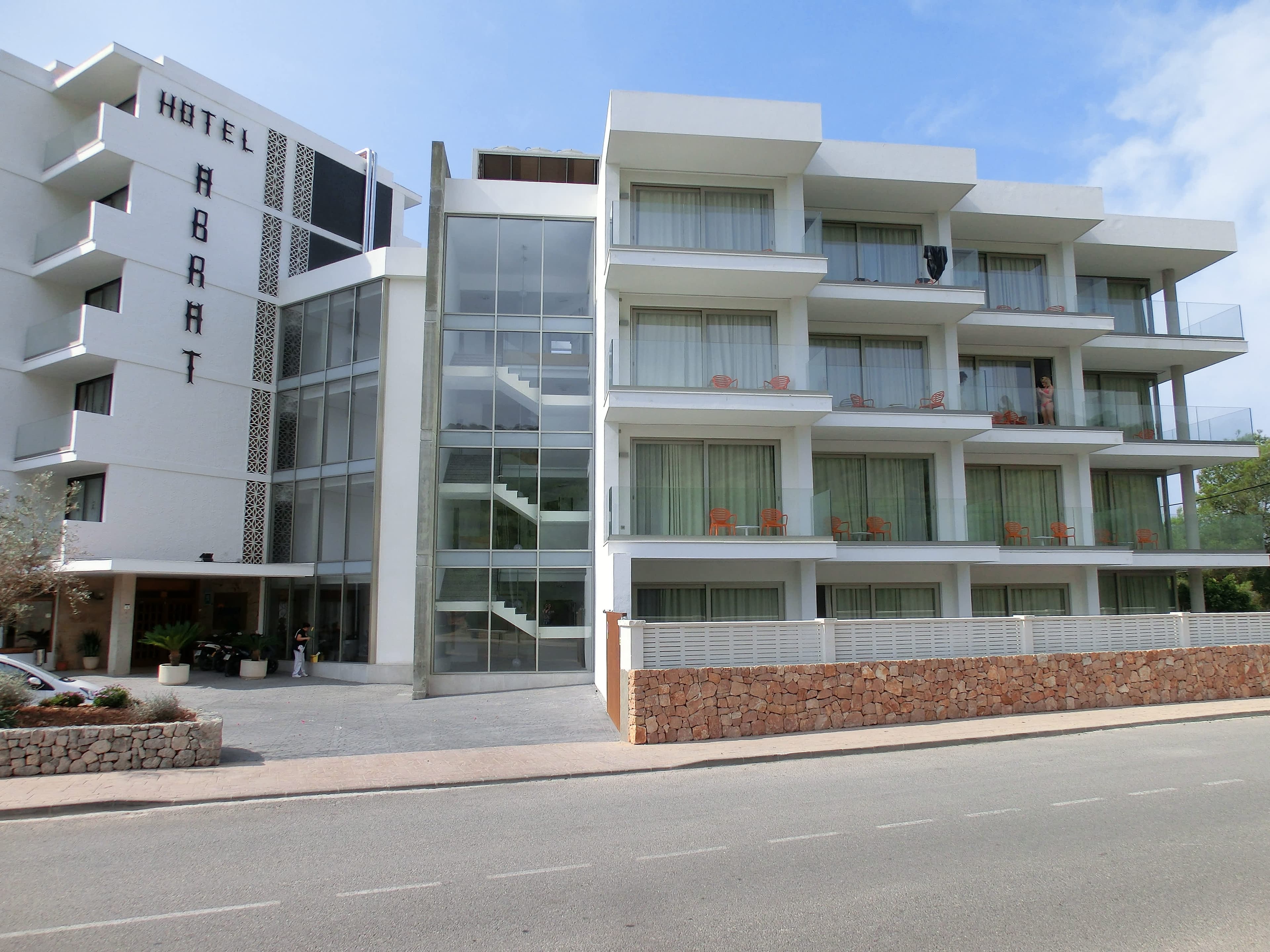 Hotel Abrat Ansicht 2