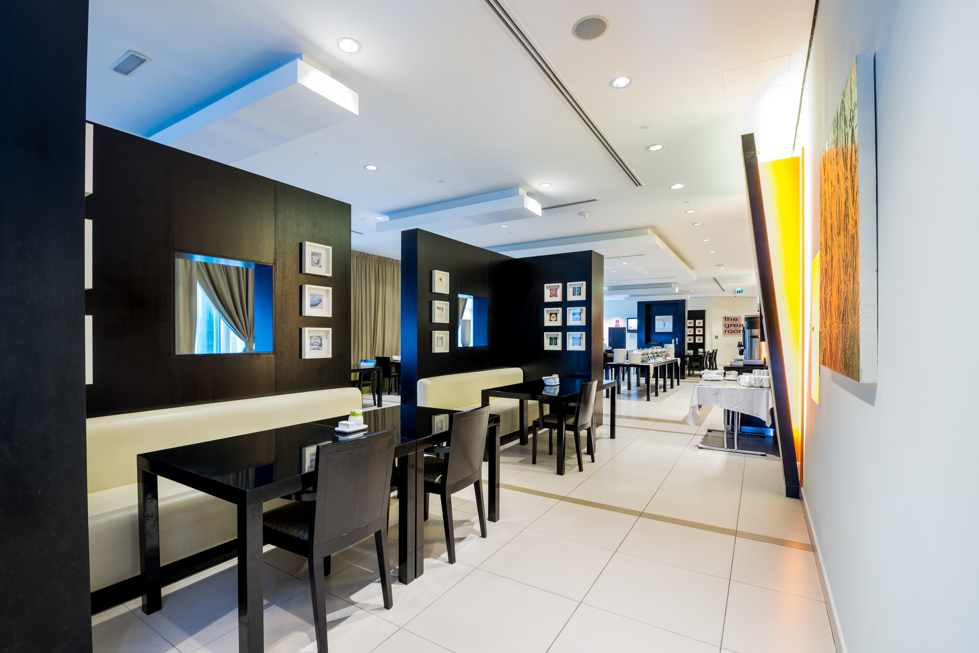 Hotel Holiday Inn Express Dubai Internet City Ansicht 7