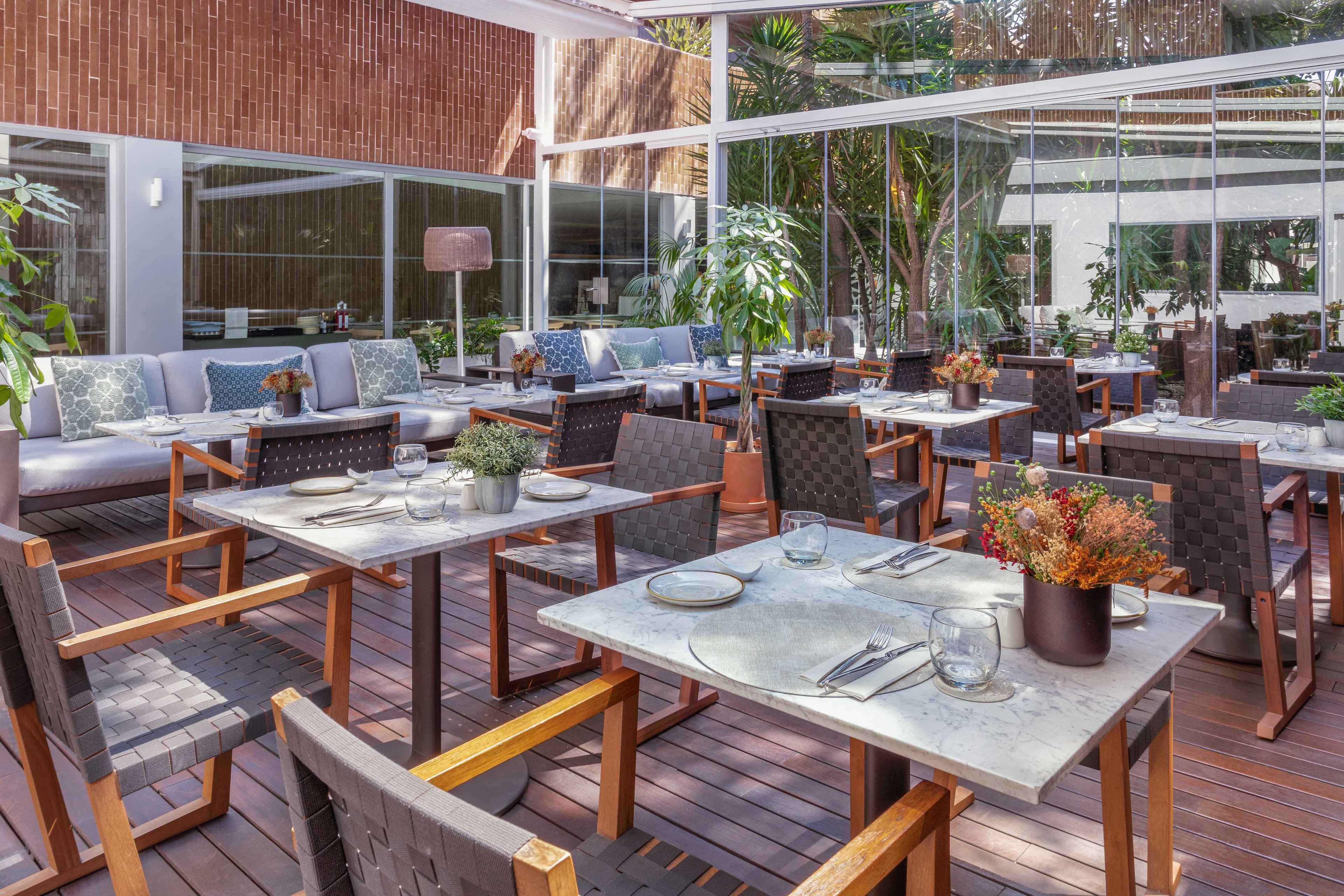 Hotel Meliá Lebreros Ansicht 10