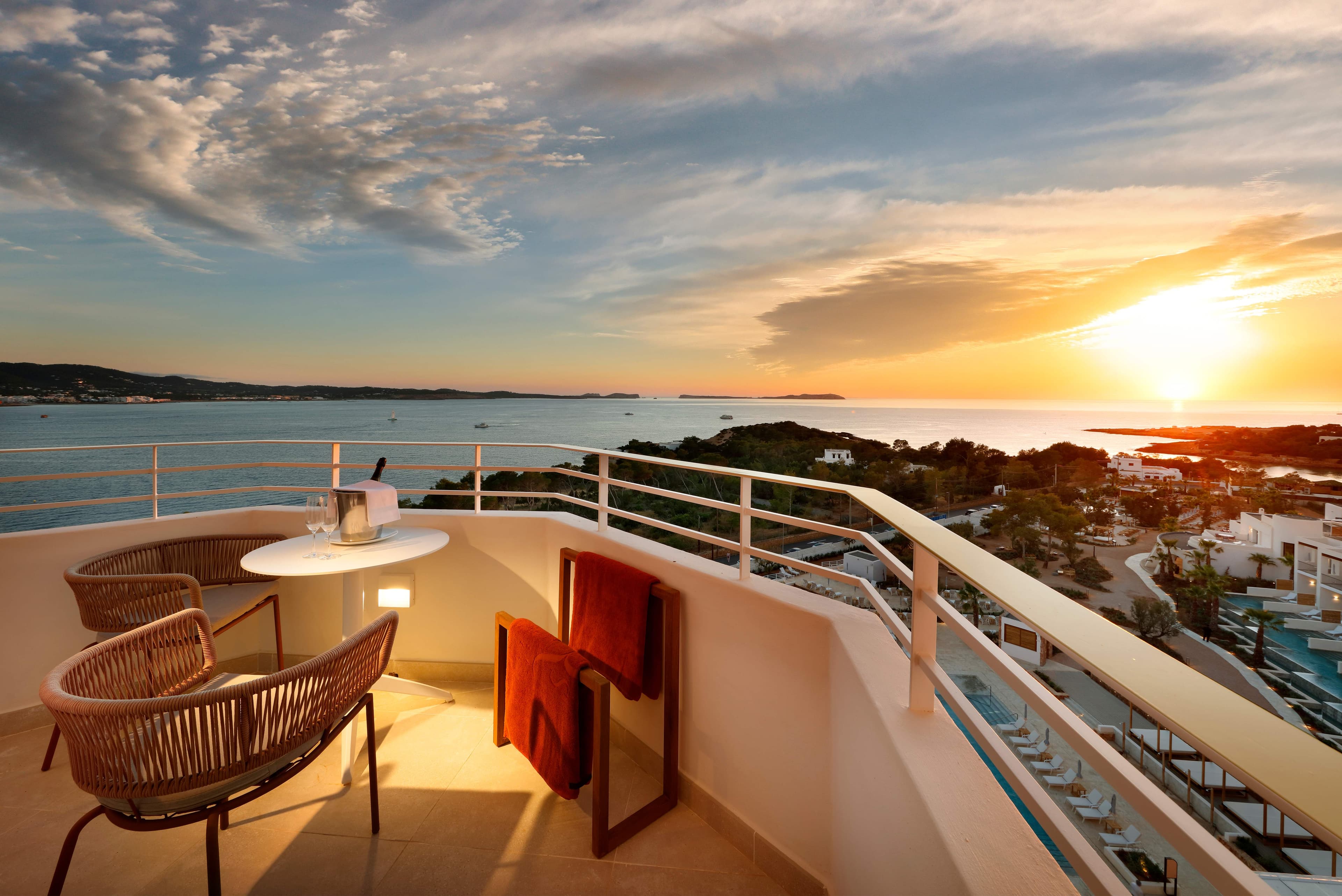 TRS Ibiza Hotel - Adults only Ansicht 8