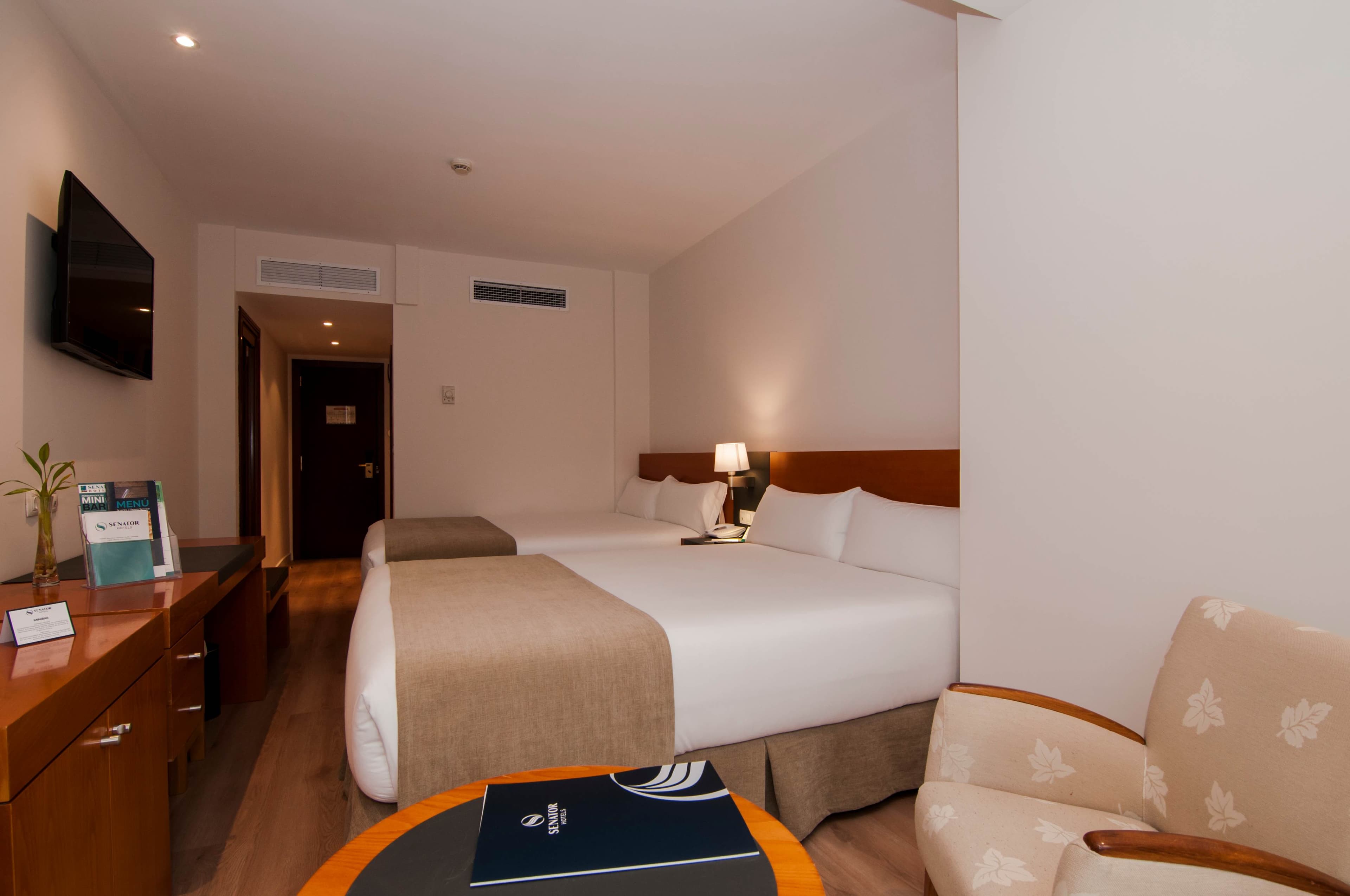 Senator Barajas Hotel Ansicht 4