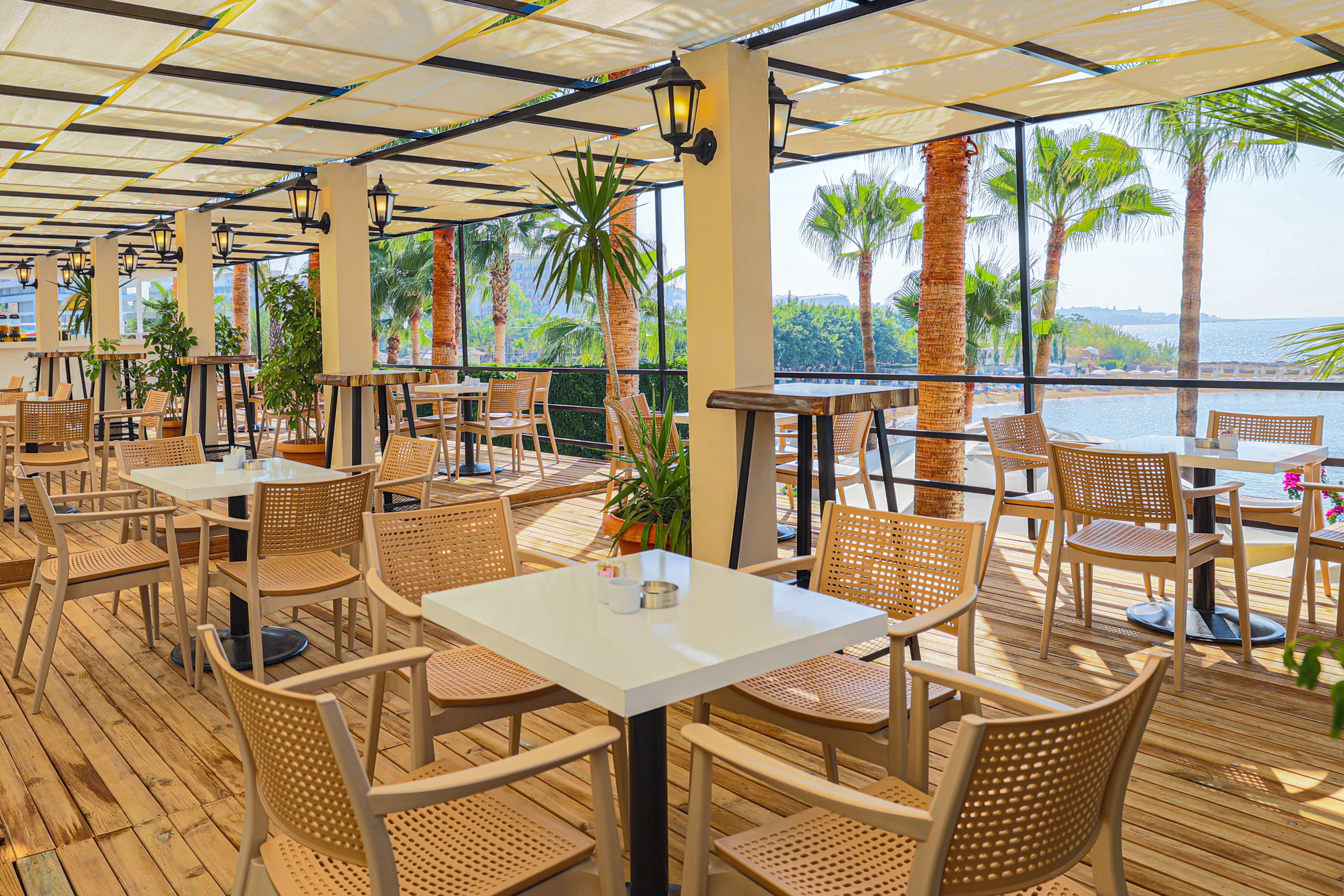 Eos Beach Resort Ansicht 5