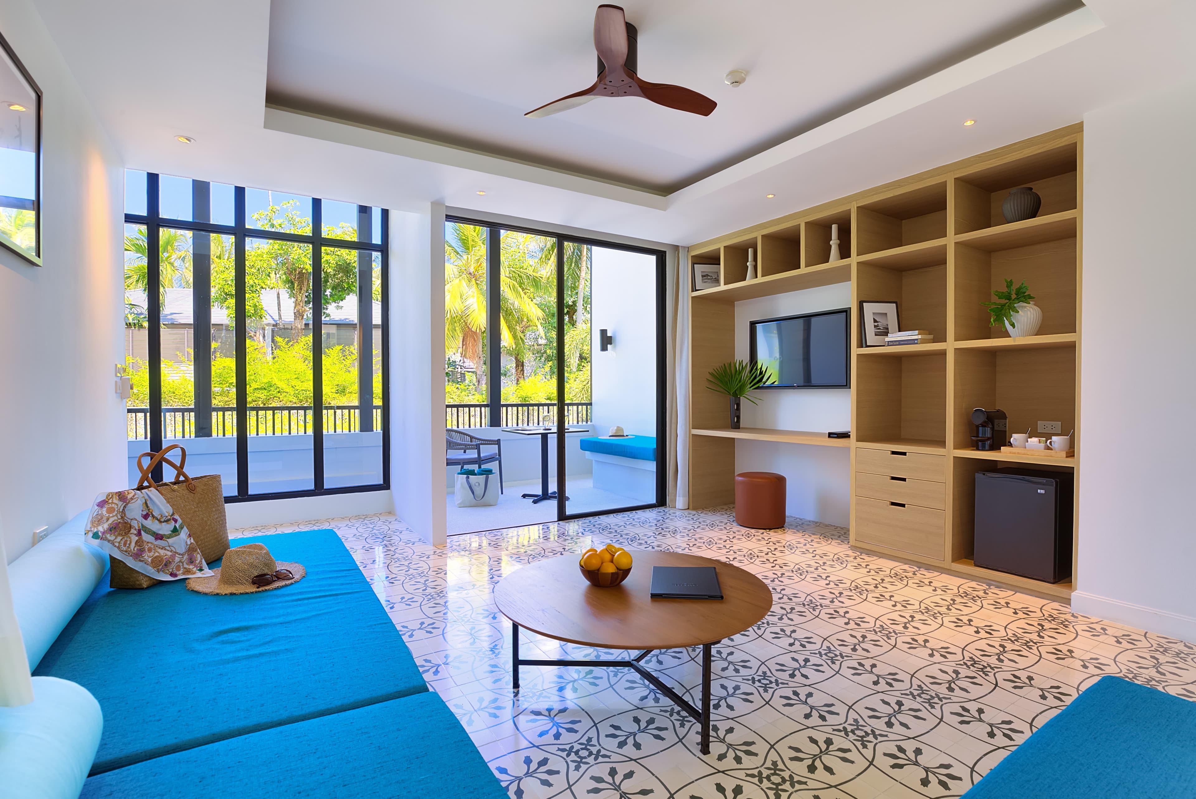 Outrigger Surin Beach Resort Ansicht 6