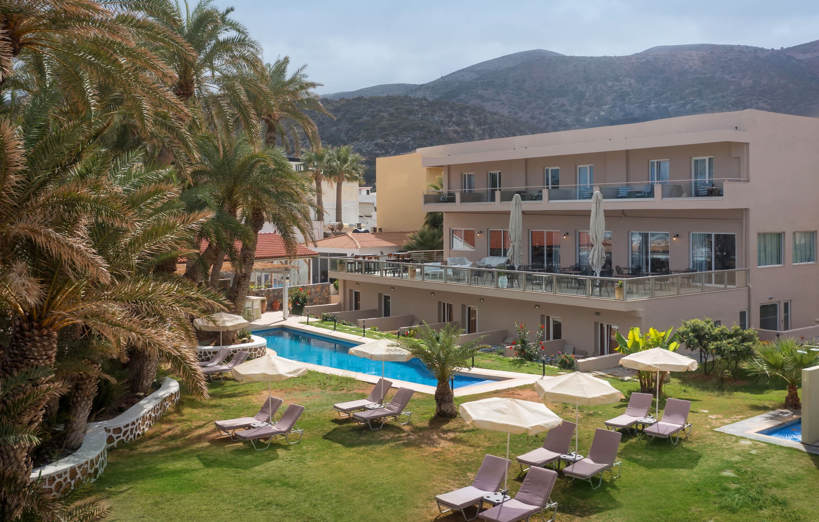 Zeus Hotels Palm Beach Ansicht 2
