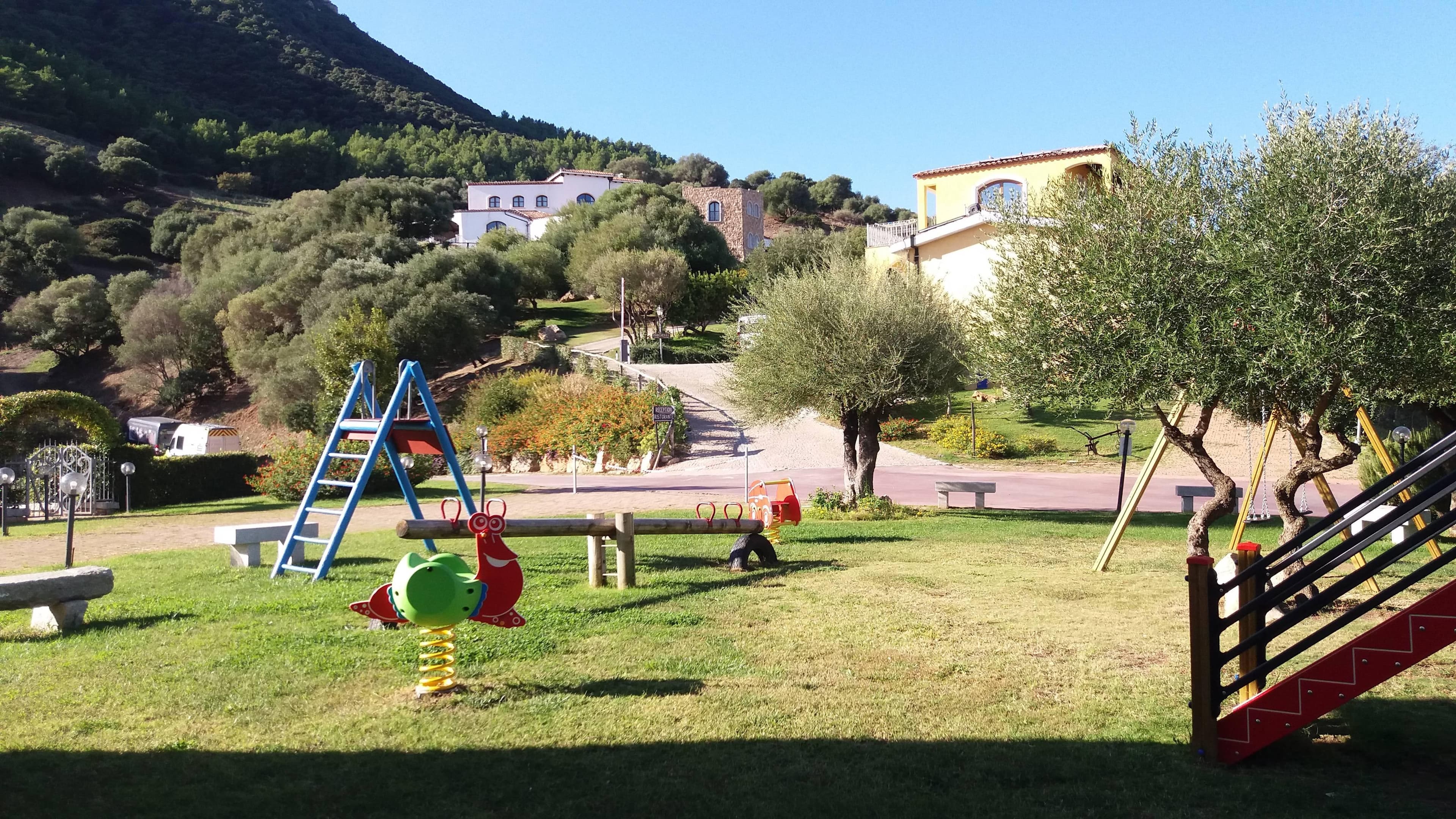 Agriturismo Su Vrau Ansicht 2