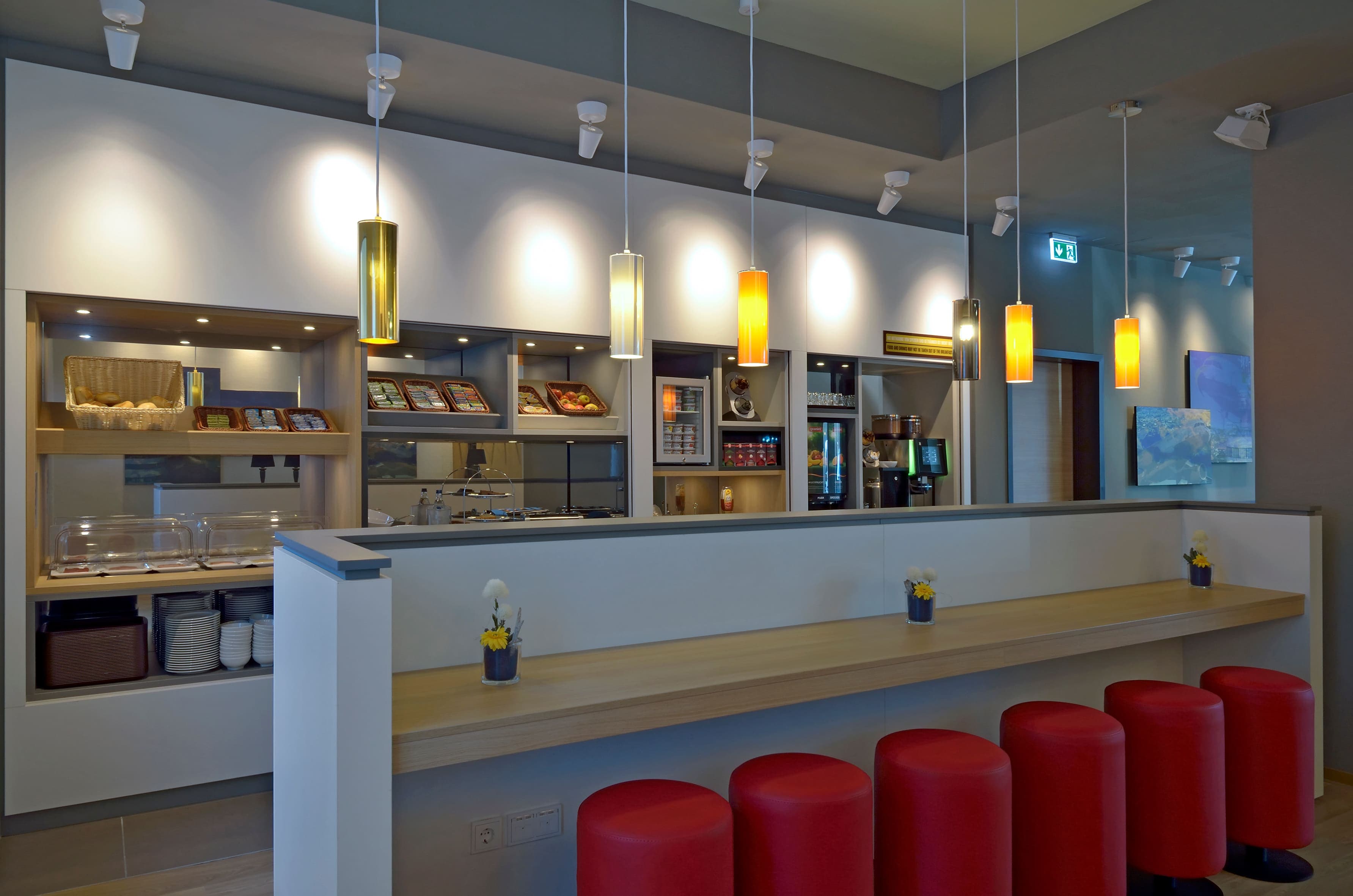 B&B Hotel Stuttgart-Airport/Messe Ansicht 8
