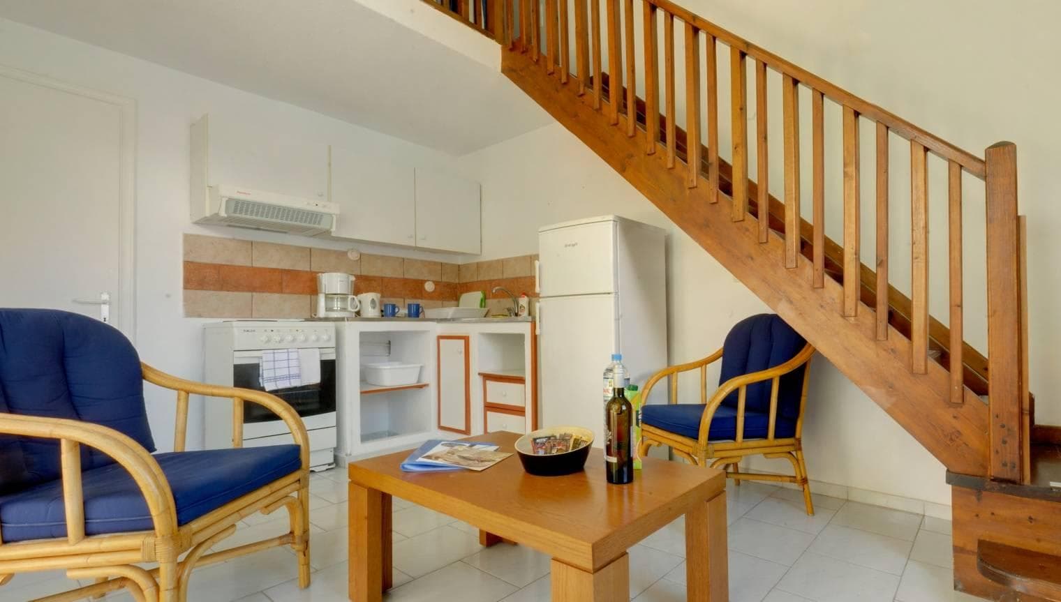 Helion Villas and Apartments Ansicht 5