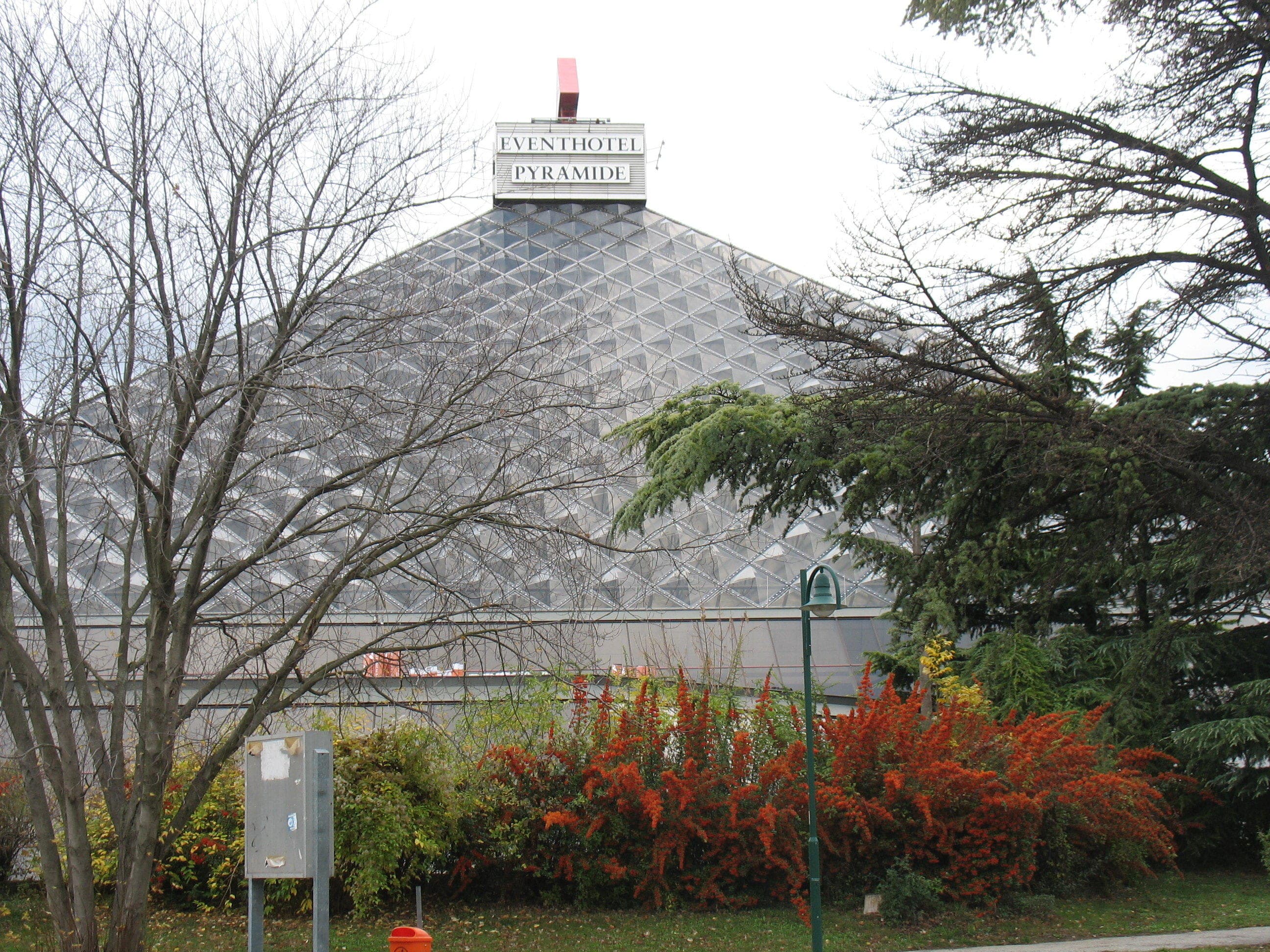 Eventhotel Pyramide Ansicht 3
