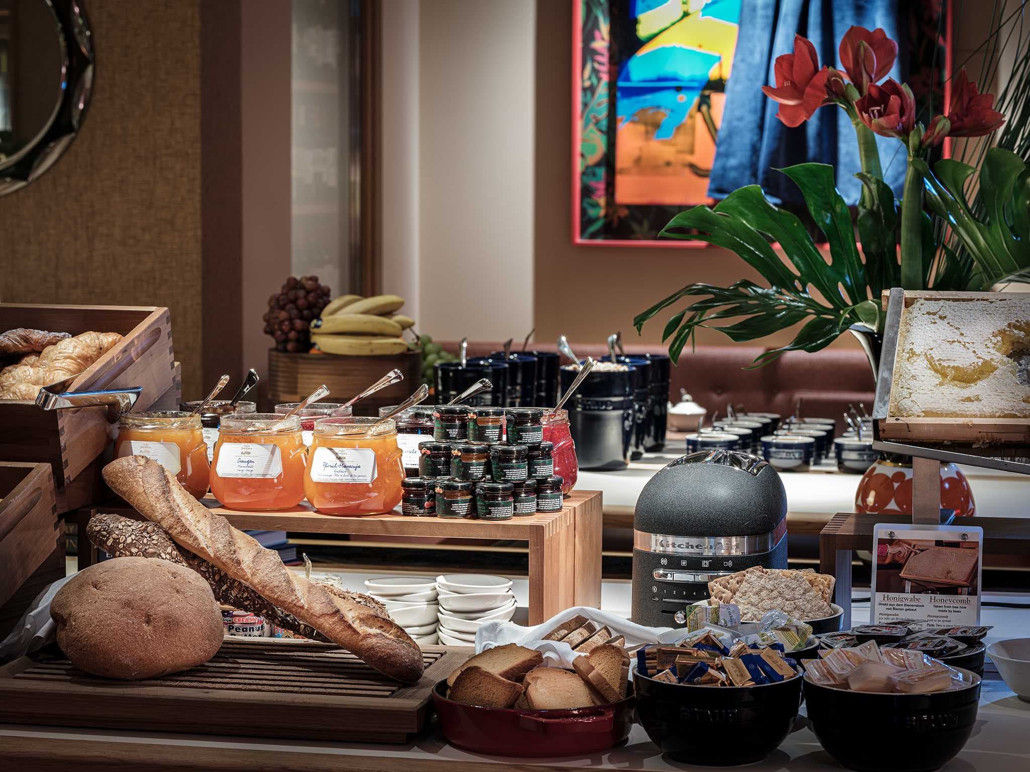 LUME Boutique Hotel, Autograph Collection Ansicht 10