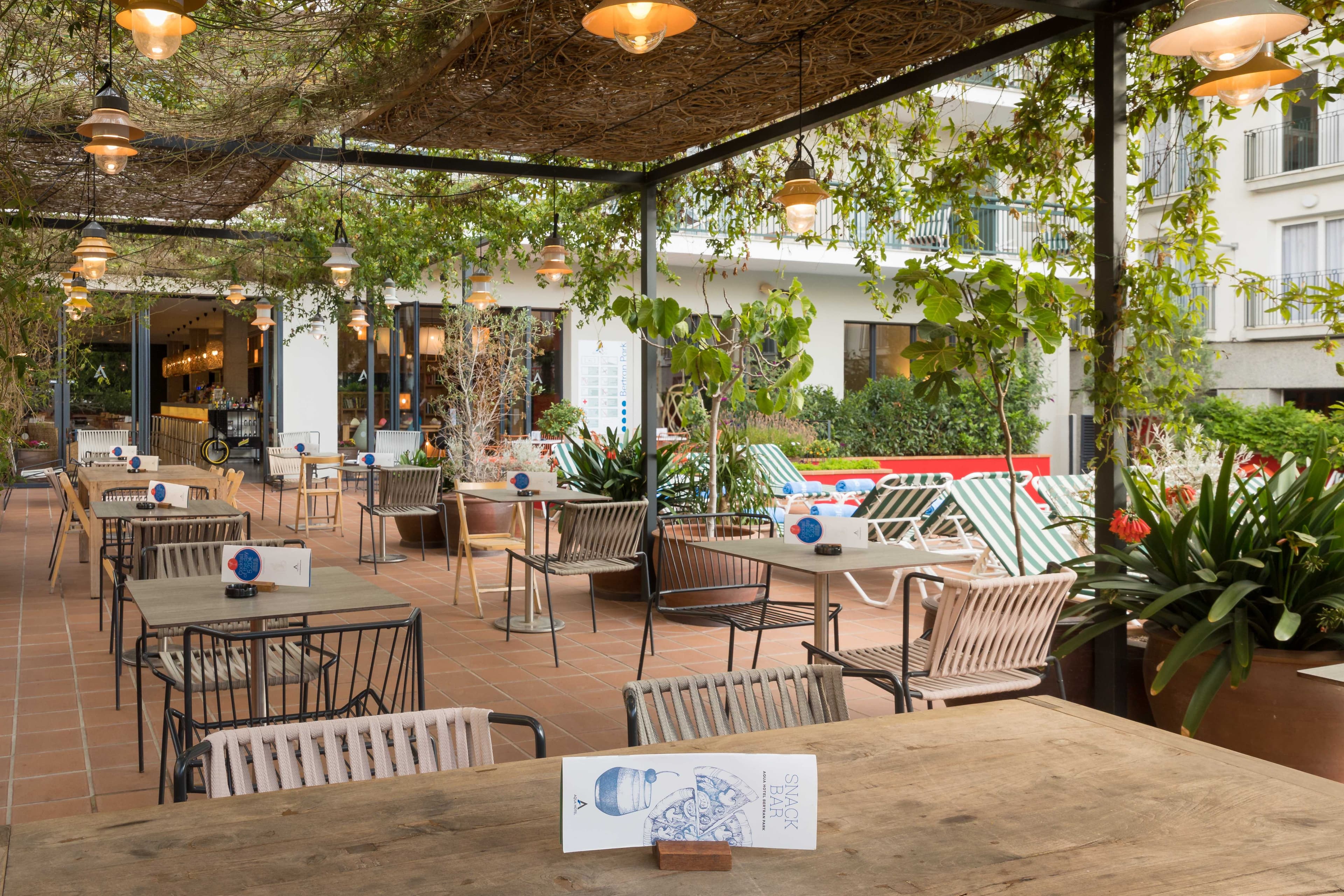 AQUA Hotel Bertran Park Ansicht 8
