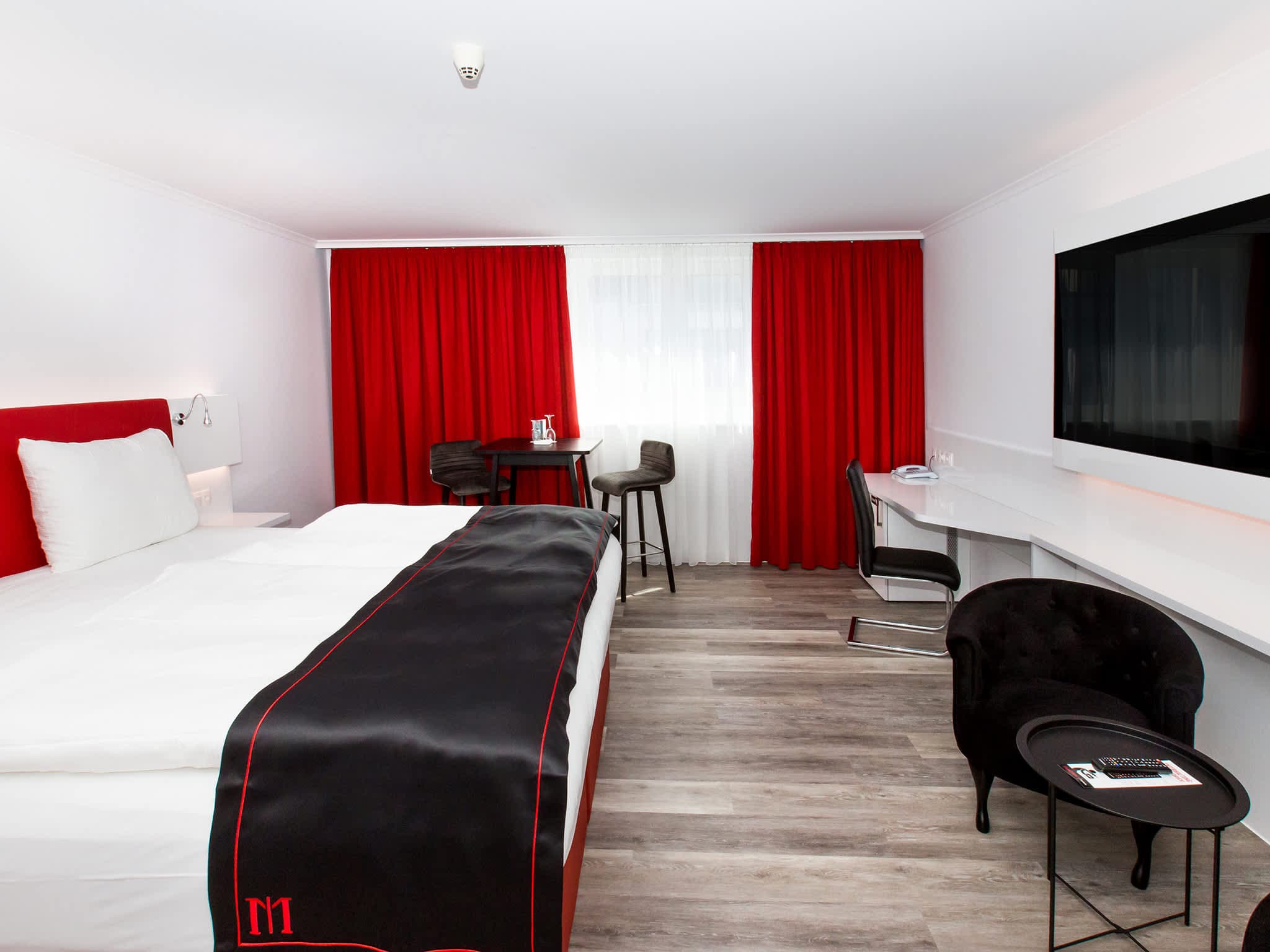 DORMERO Hotel Zürich Airport Ansicht 4