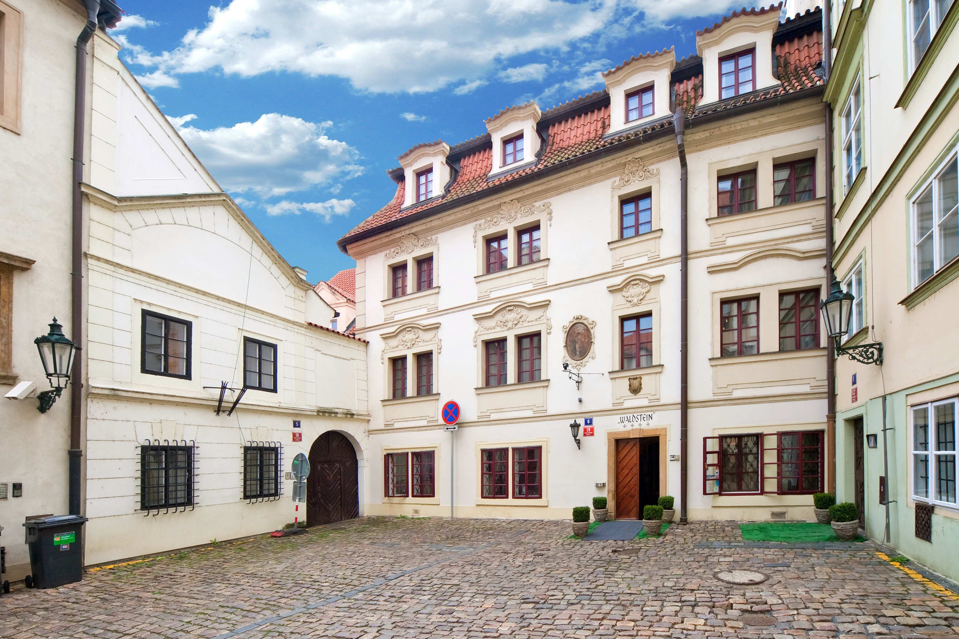 Hotel Waldstein Ansicht 2