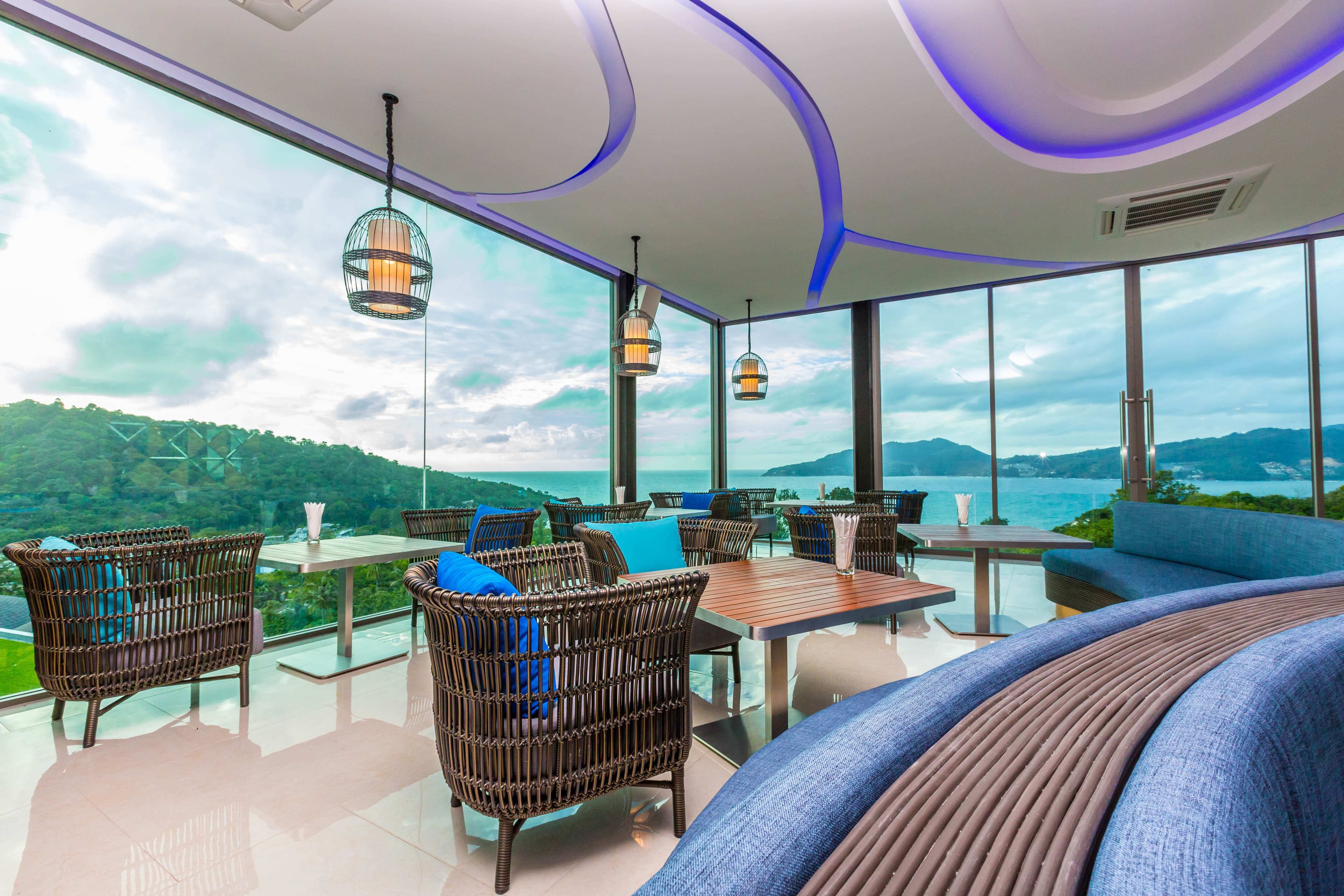 Crest Resort & Pool Villas Ansicht 8