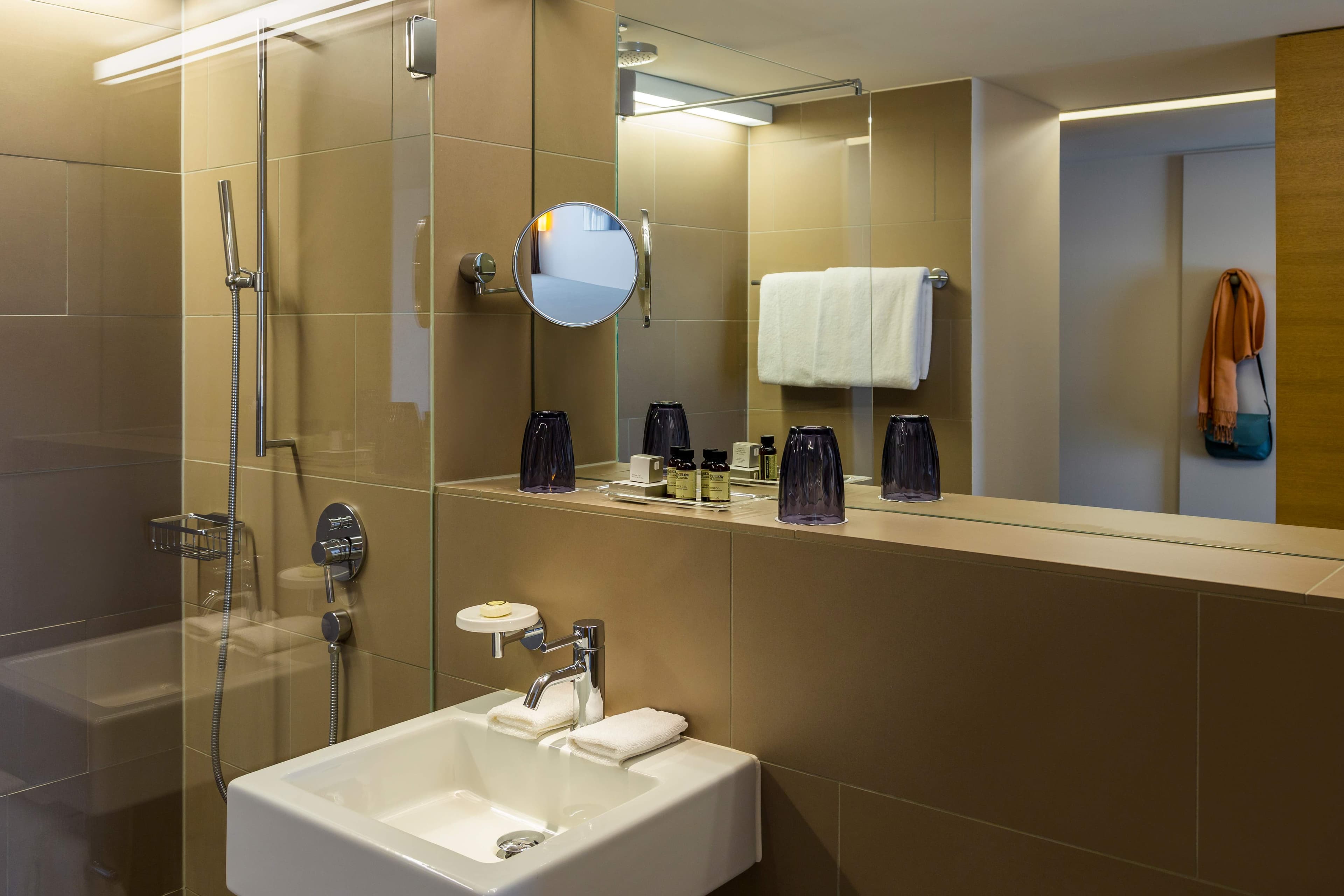 Pullman Hotel Basel Europe Ansicht 7