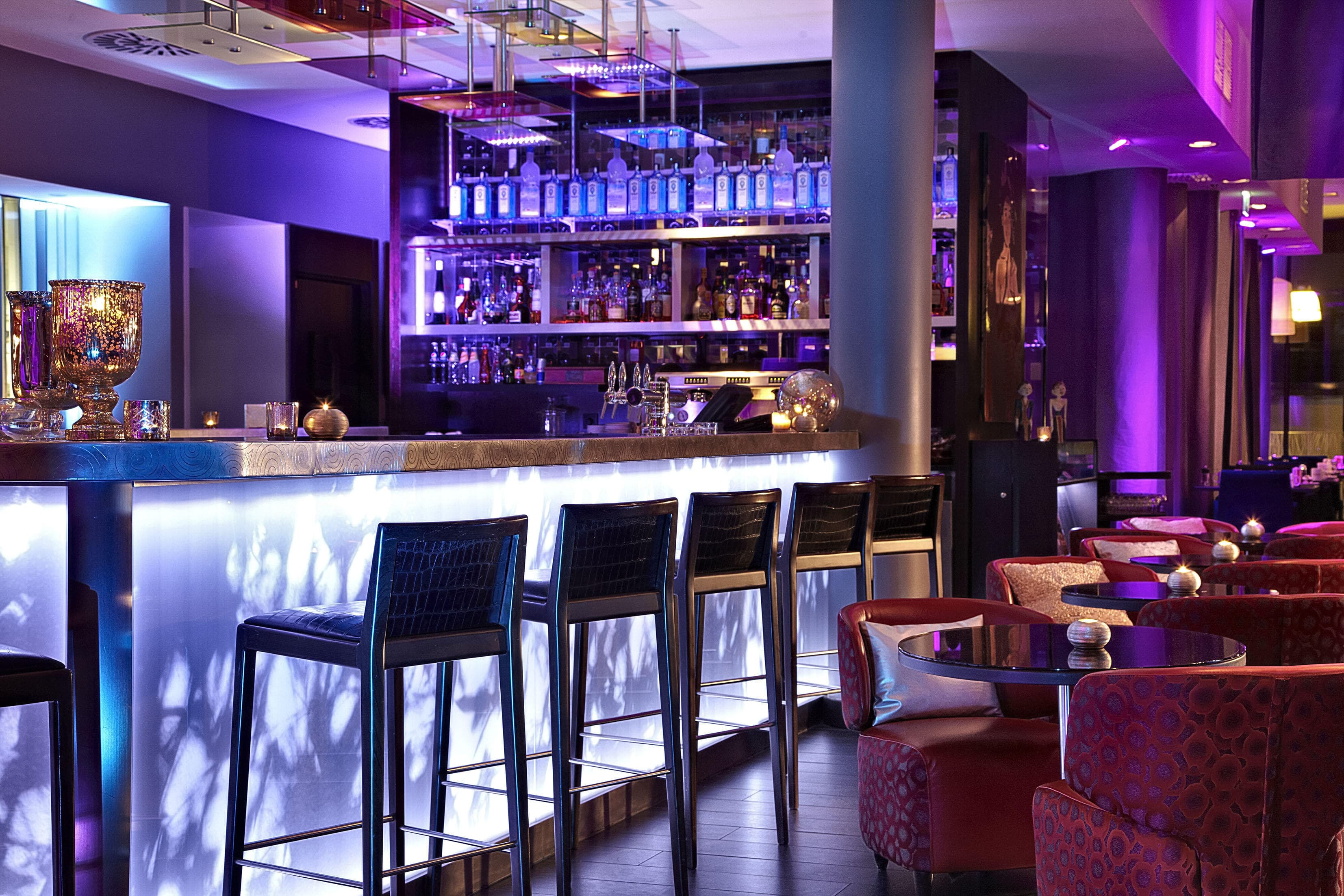 Hotel Renaissance Paris Arc De Triomphe Hotel Ansicht 8