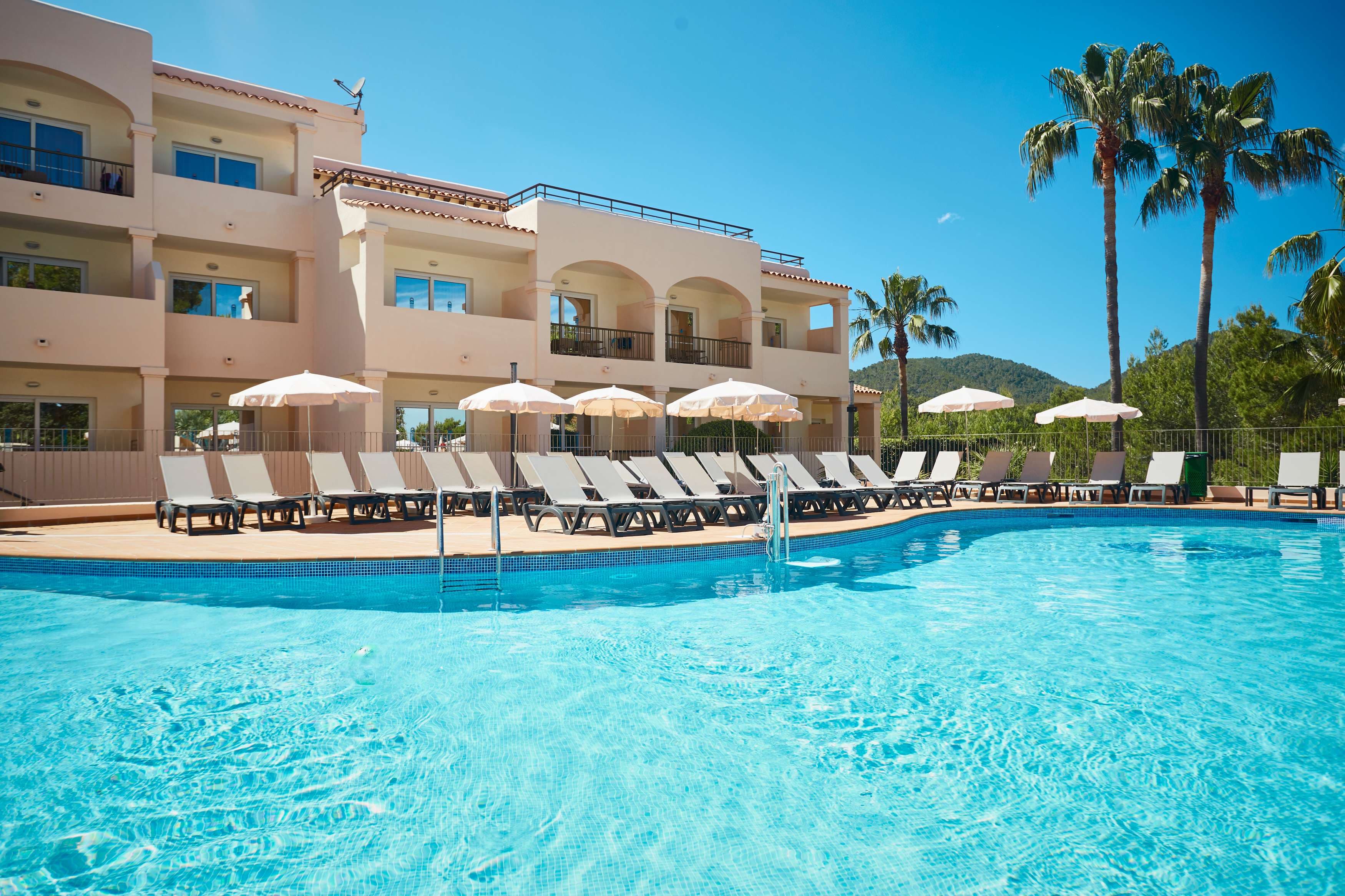 Invisa Figueral Resort Cala Blanca Ansicht 8