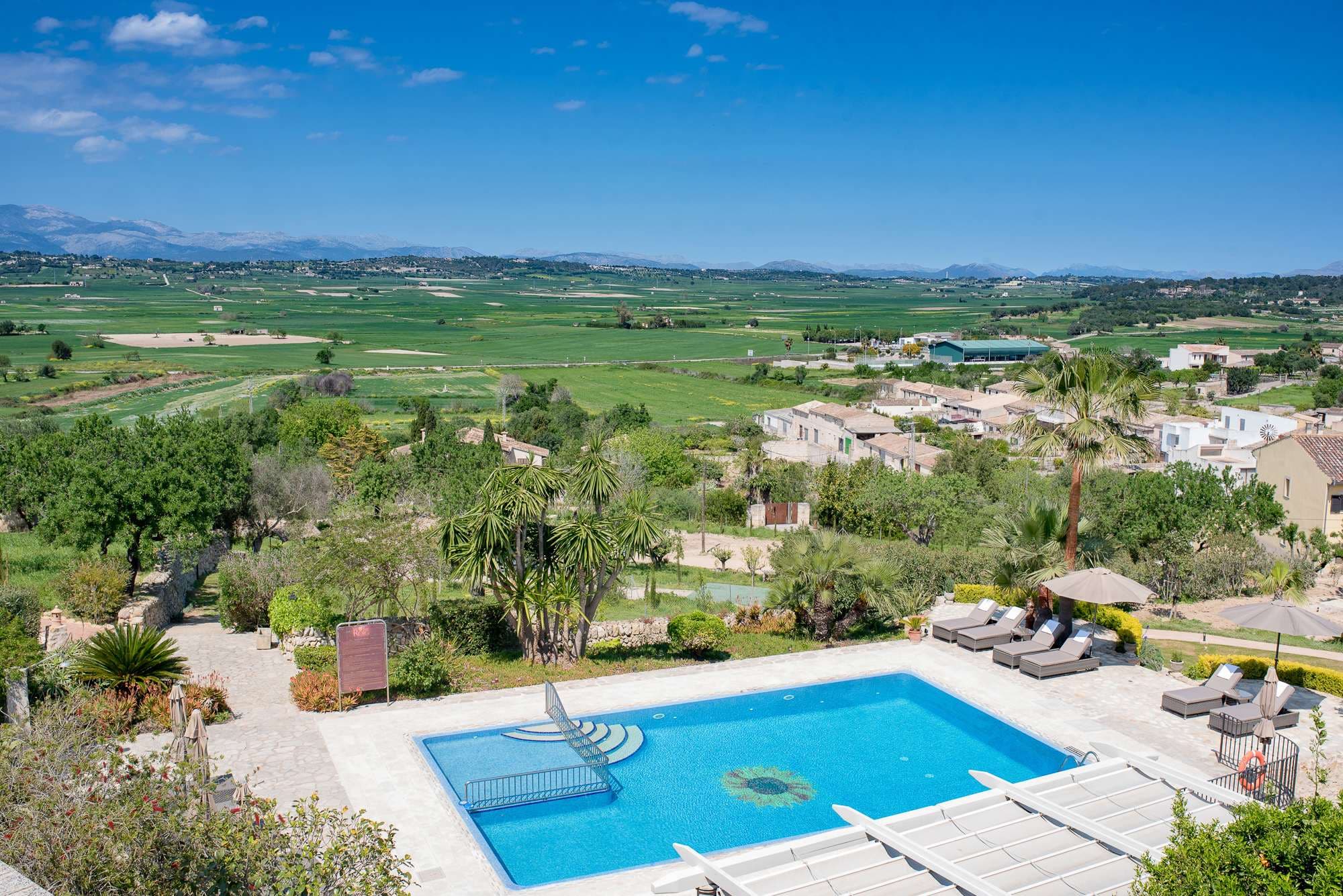 Hotel Font i Roig Ansicht 8