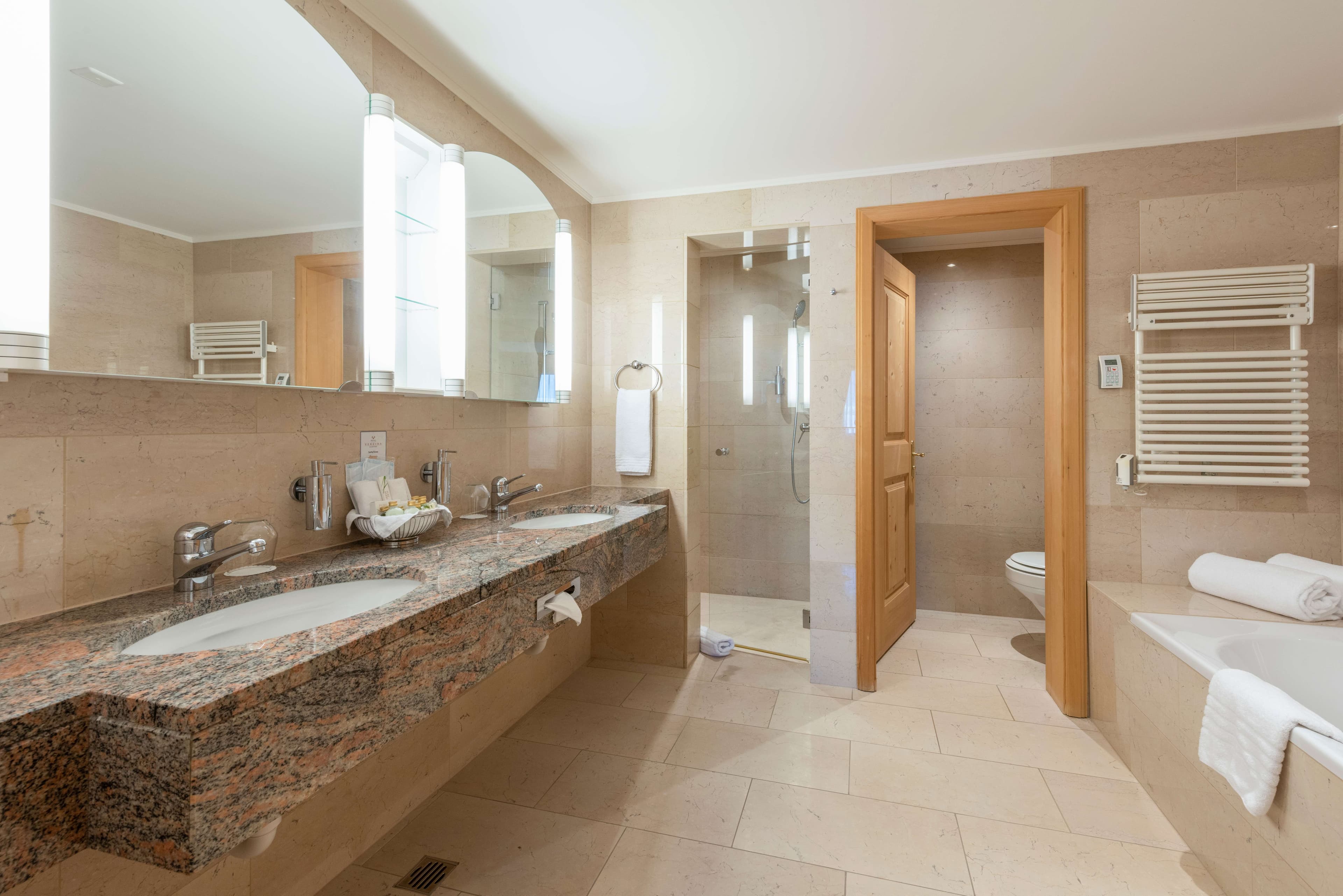Hotel Vereina Ansicht 5