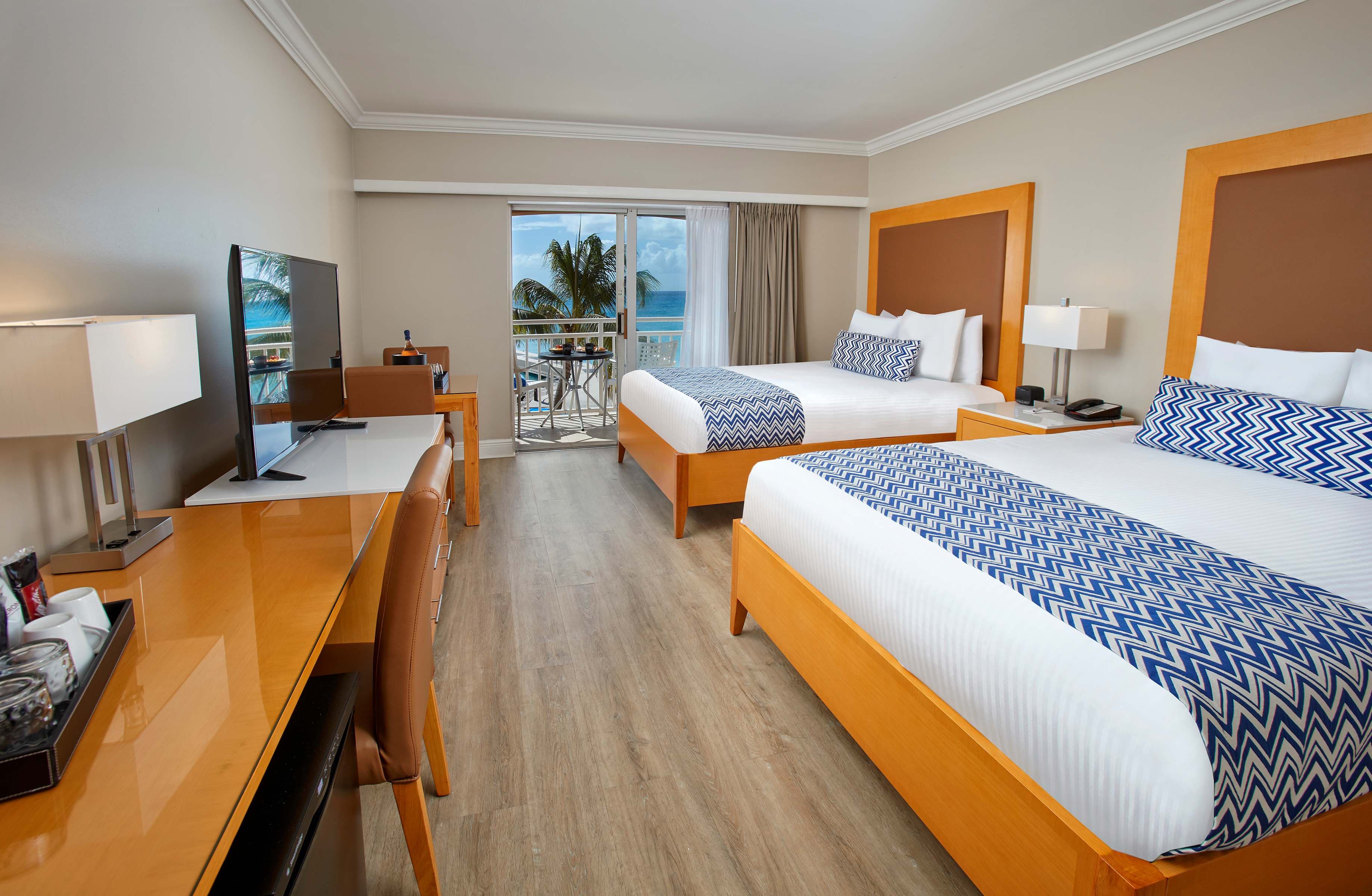 Divi Little Bay Beach Resort Ansicht 4