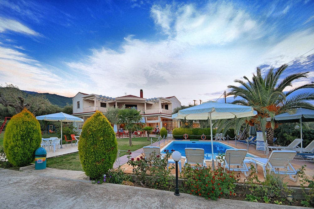 Chrisa Hotel