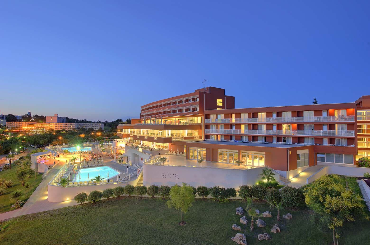Hotel Albatros Plava Laguna Ansicht 3