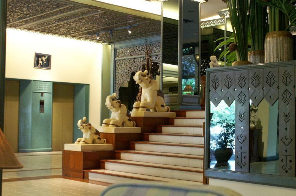 Hotel Amari Rincome