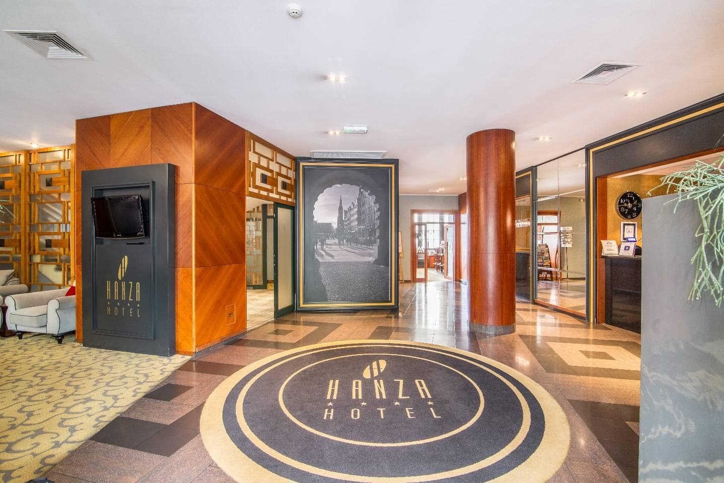 Hotel Hanza Ansicht 9