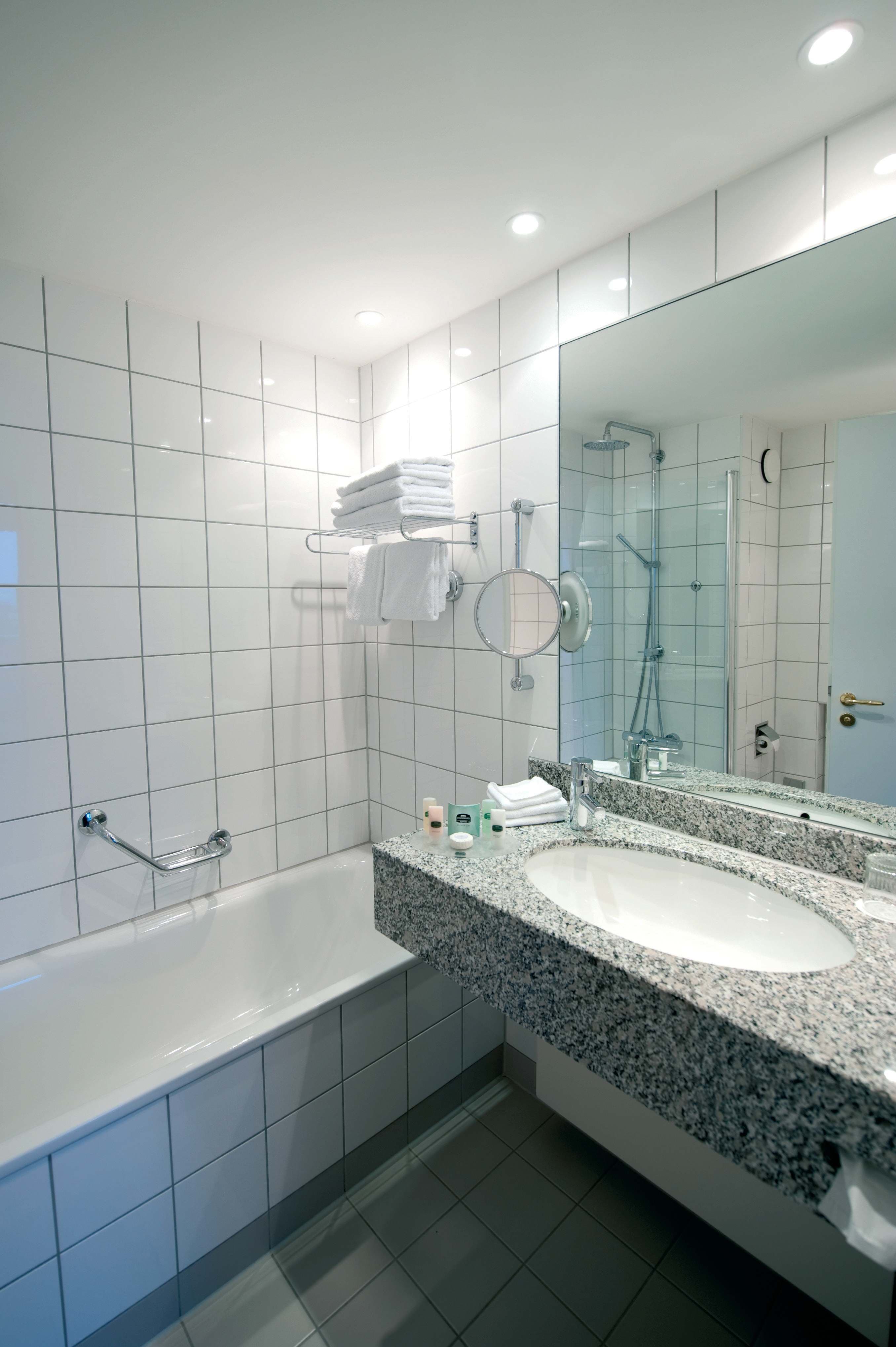 Hotel Courtyard by Marriott Düsseldorf Hafen Ansicht 4