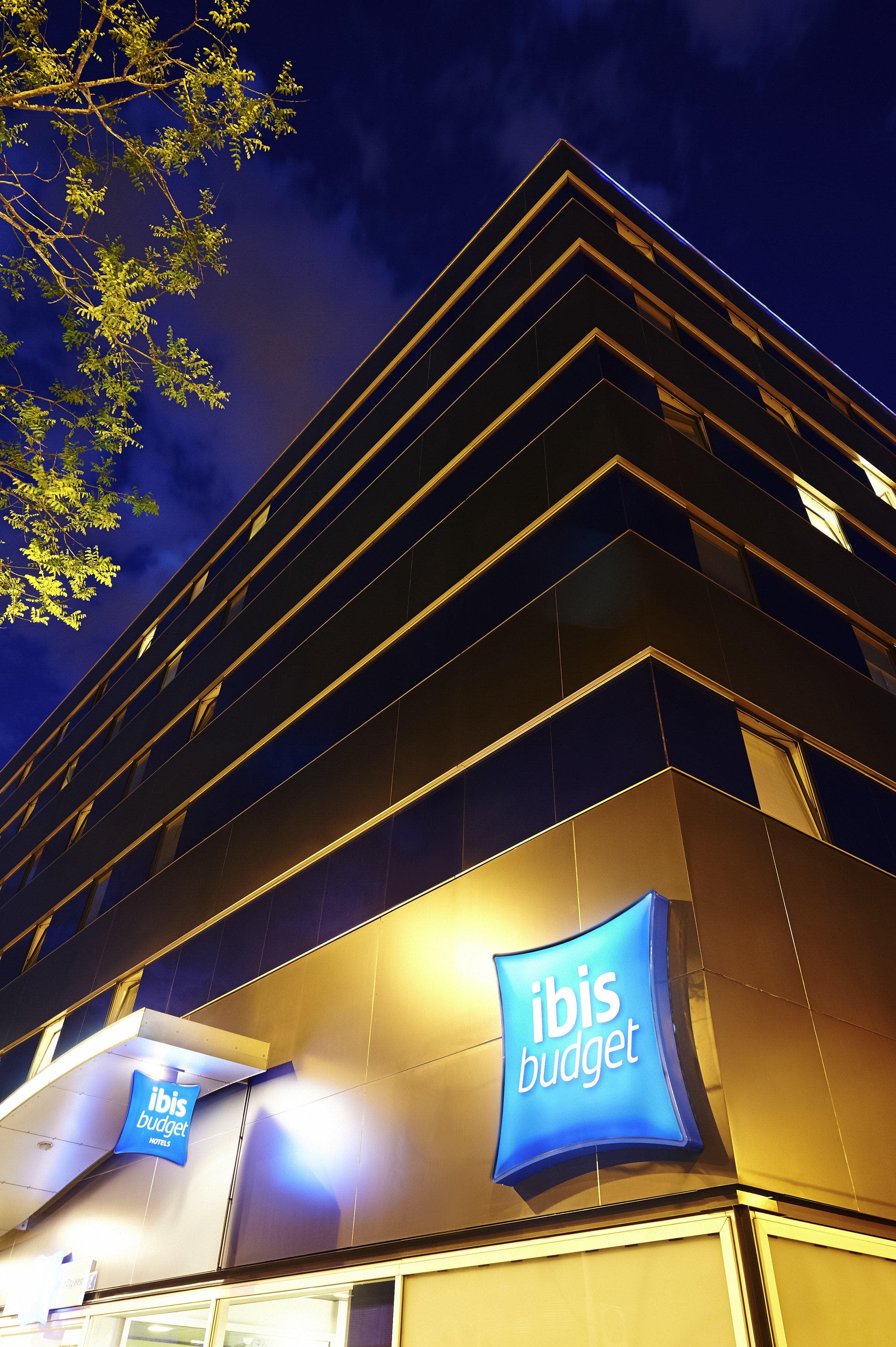ibis budget Hotel  Zürich City West Ansicht 3