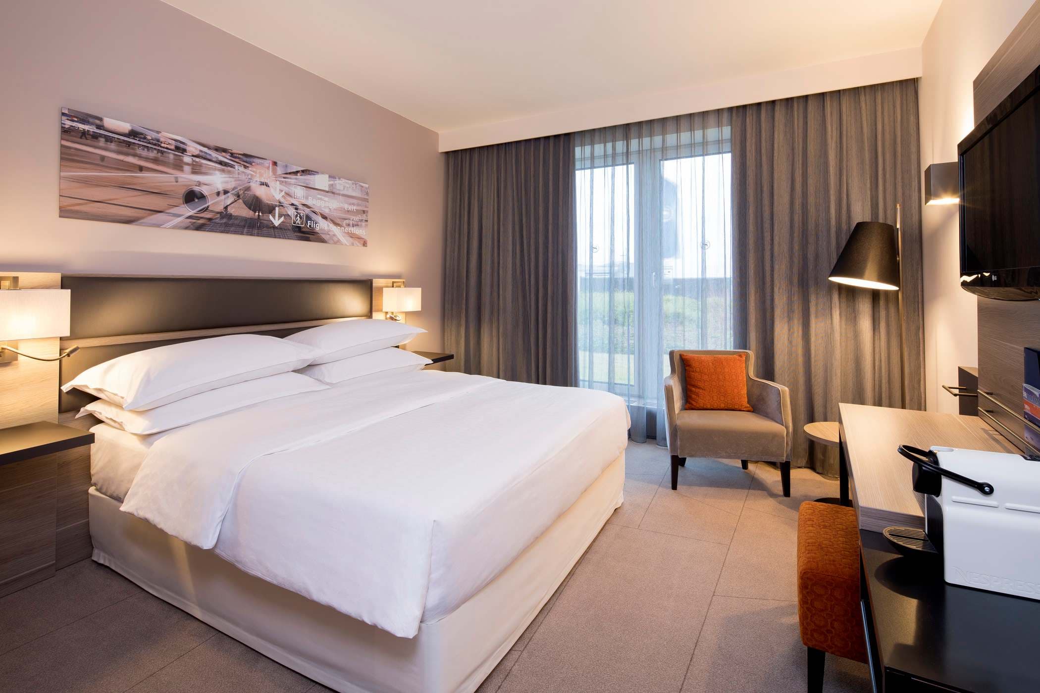 Sheraton Düsseldorf Airport Hotel Ansicht 4
