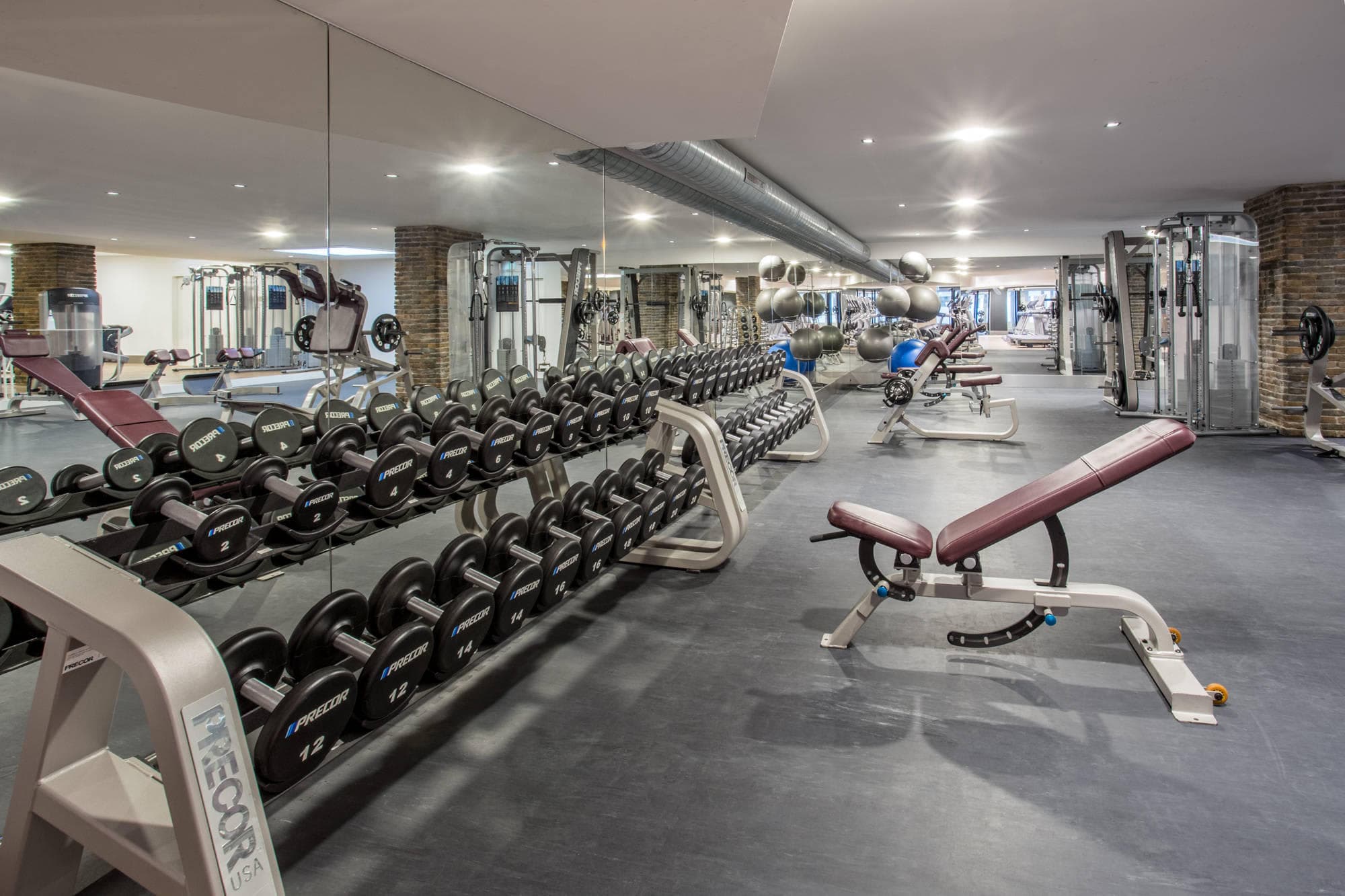 Hotel Crowne Plaza Zürich Ansicht 10