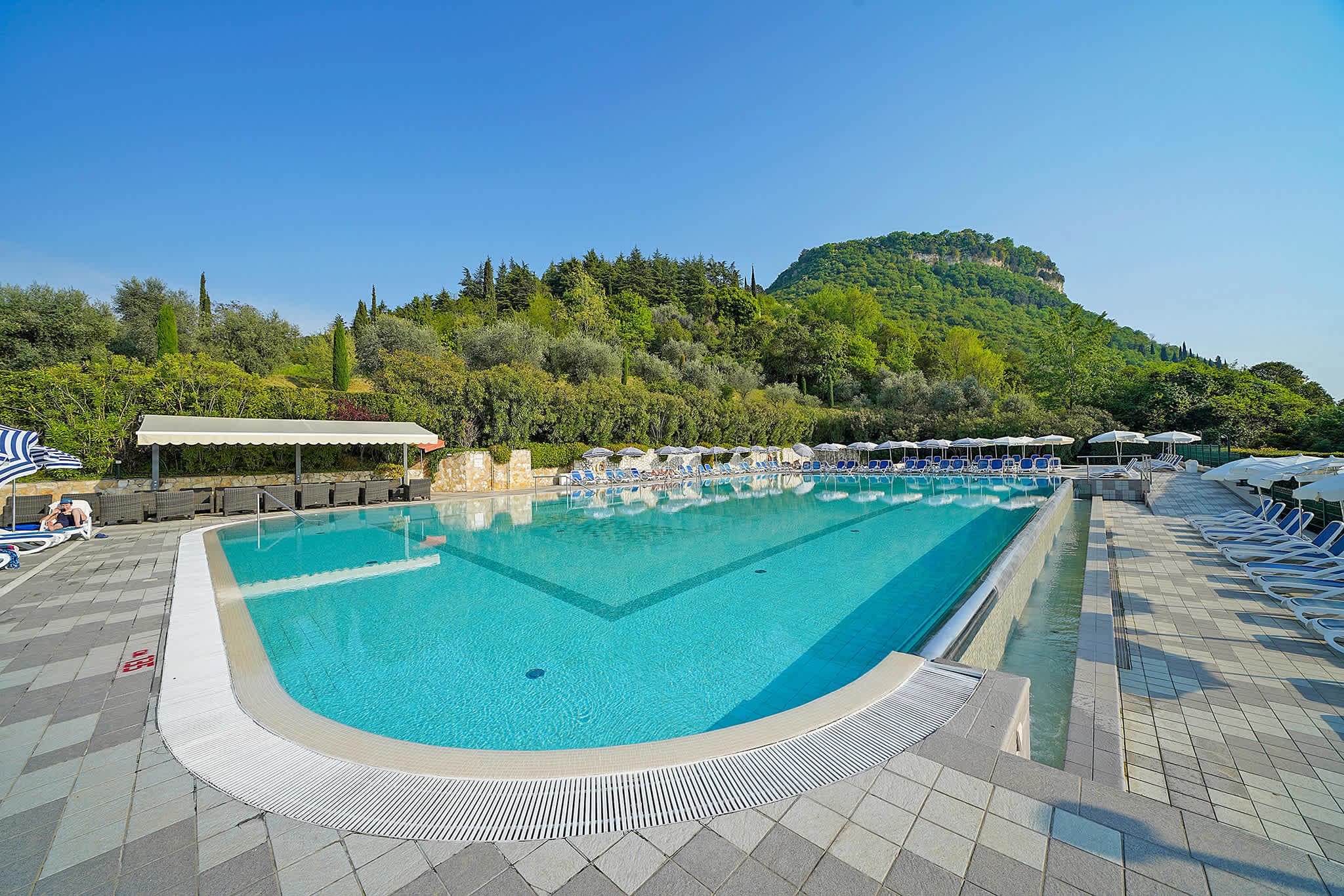 Hotel La Perla Ansicht 9