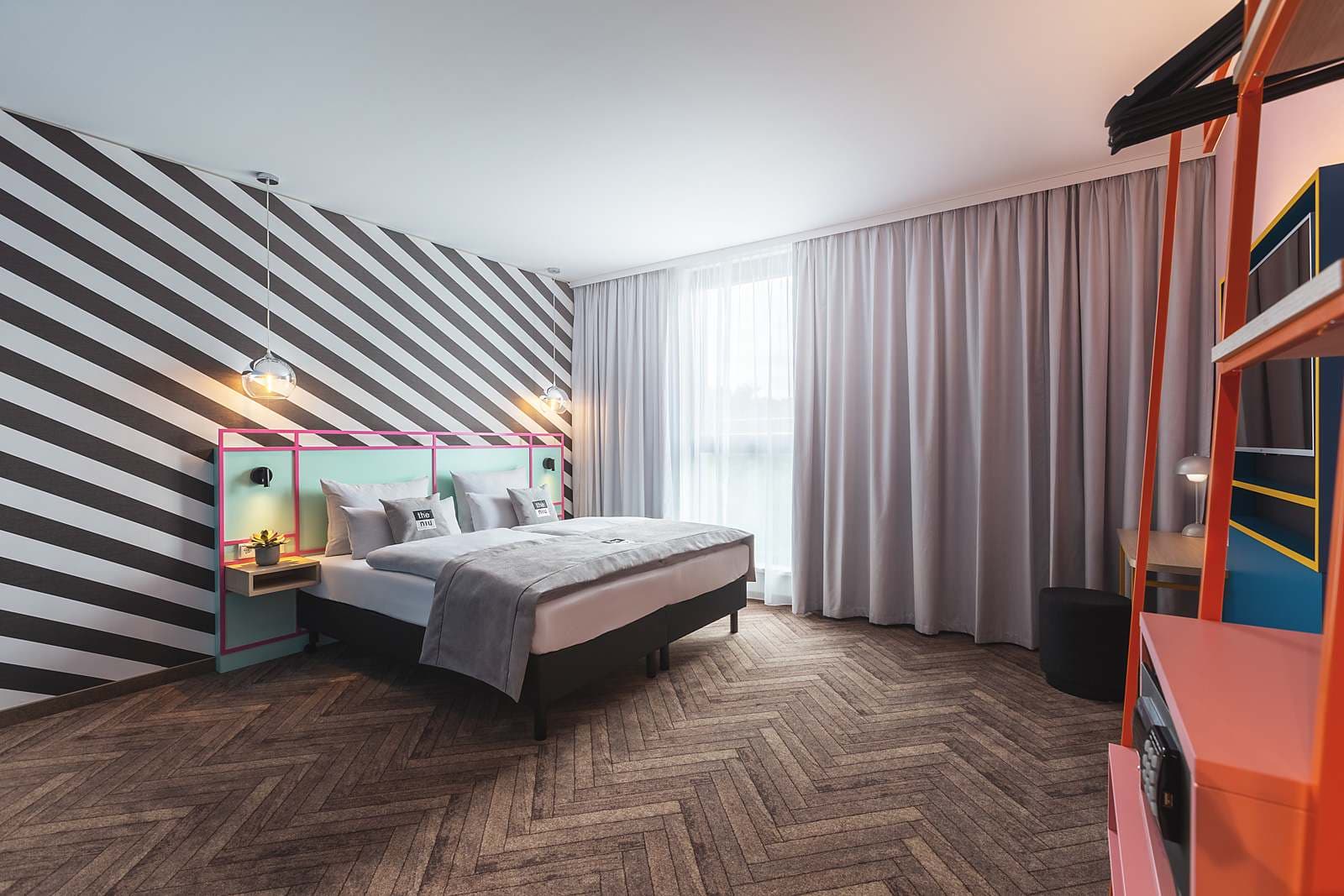 Holiday Inn – the niu, Belt Frankfurt Eschborn Ansicht 4