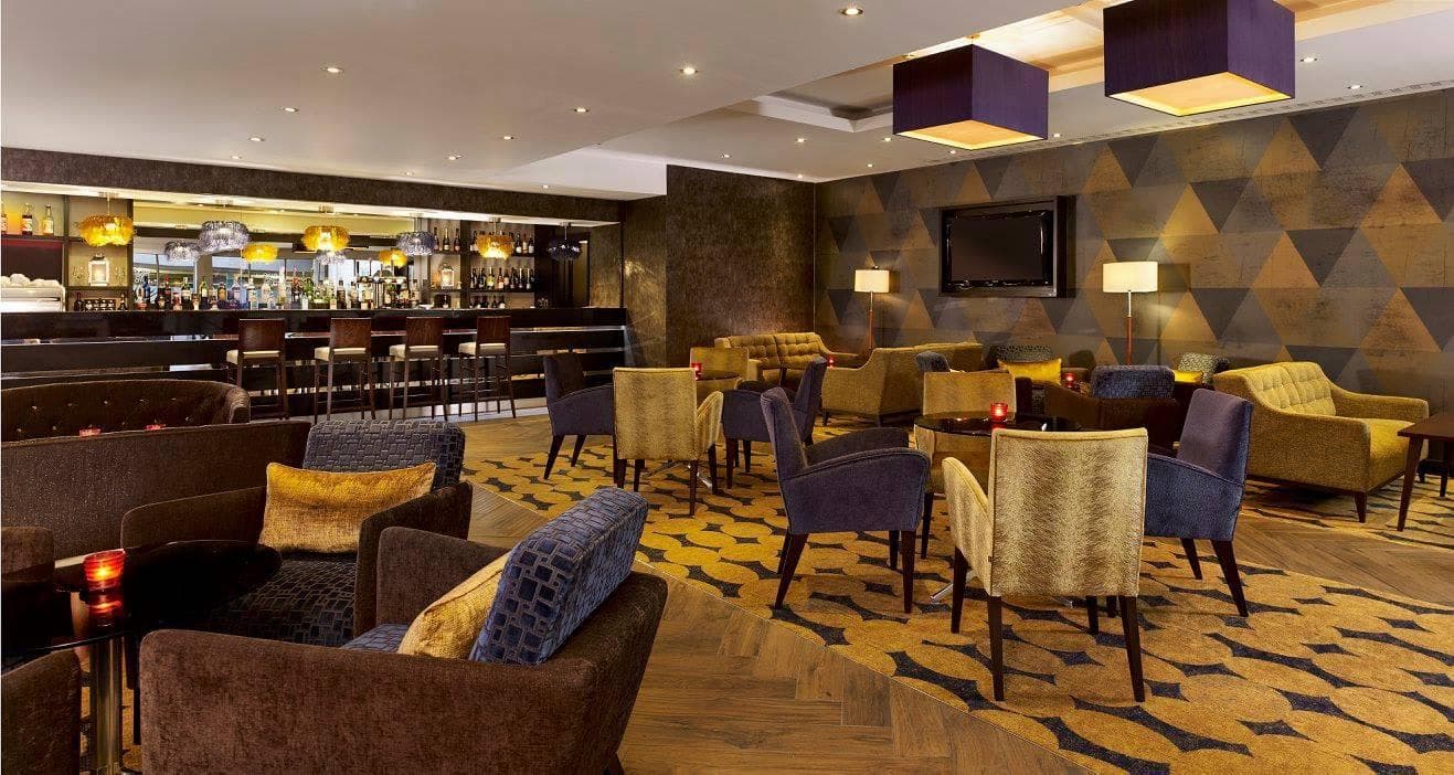 DoubleTree by Hilton Hotel Woking Ansicht 9